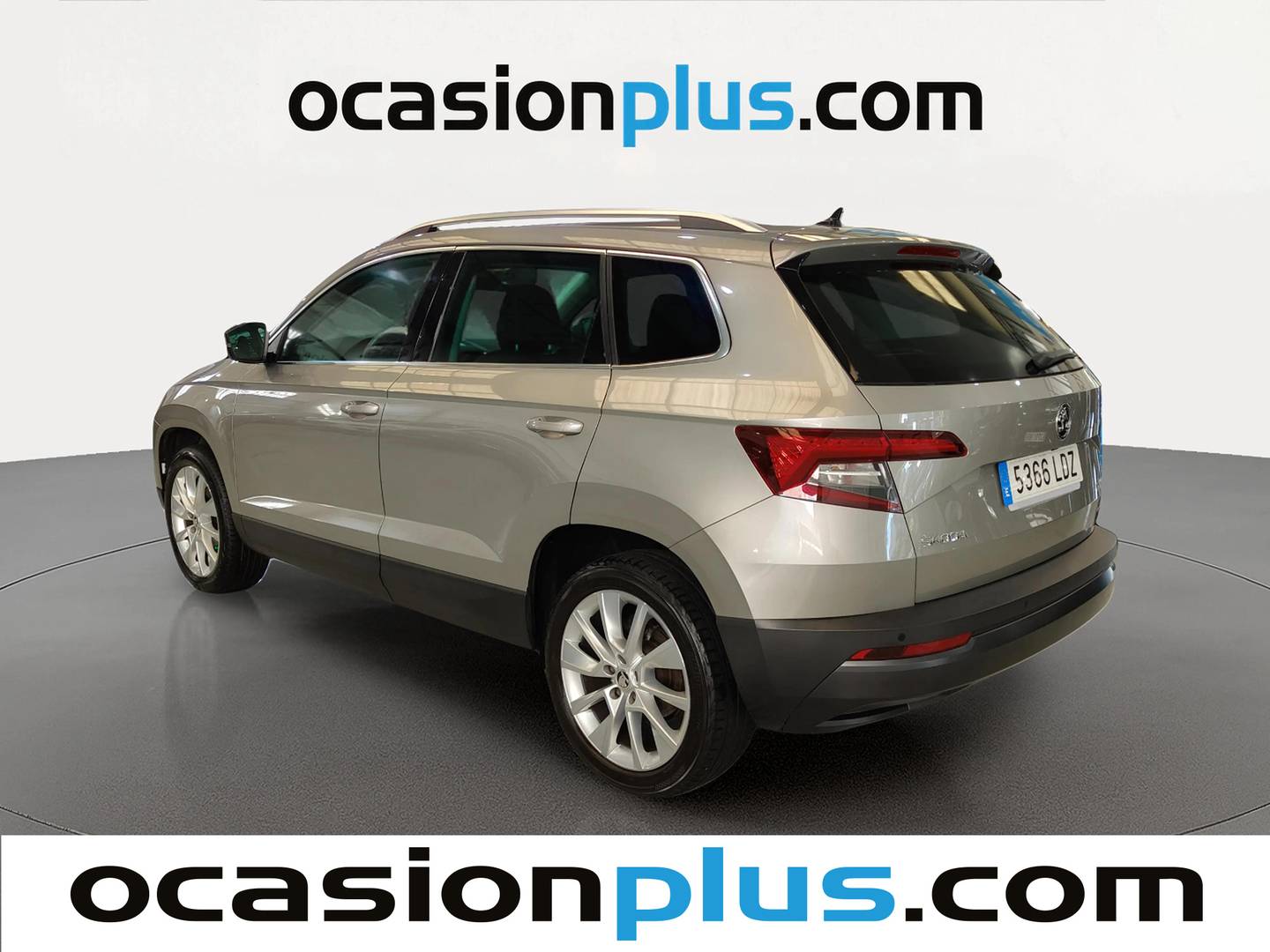 Foto trasera Skoda Karoq Skoda Karoq 1.5 TSI ACT Style DSG (150 CV) izquierda