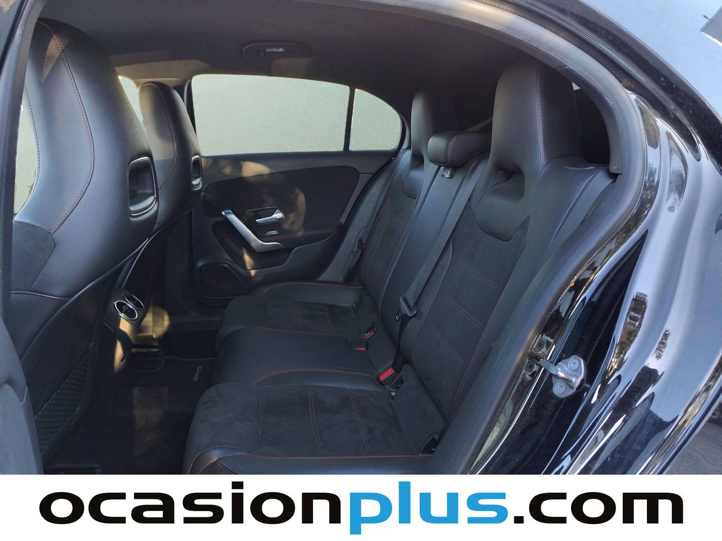 Foto asientos traseros Mercedes Clase A Mercedes-Benz Clase A 180 d  (116 CV) Pack AMG
