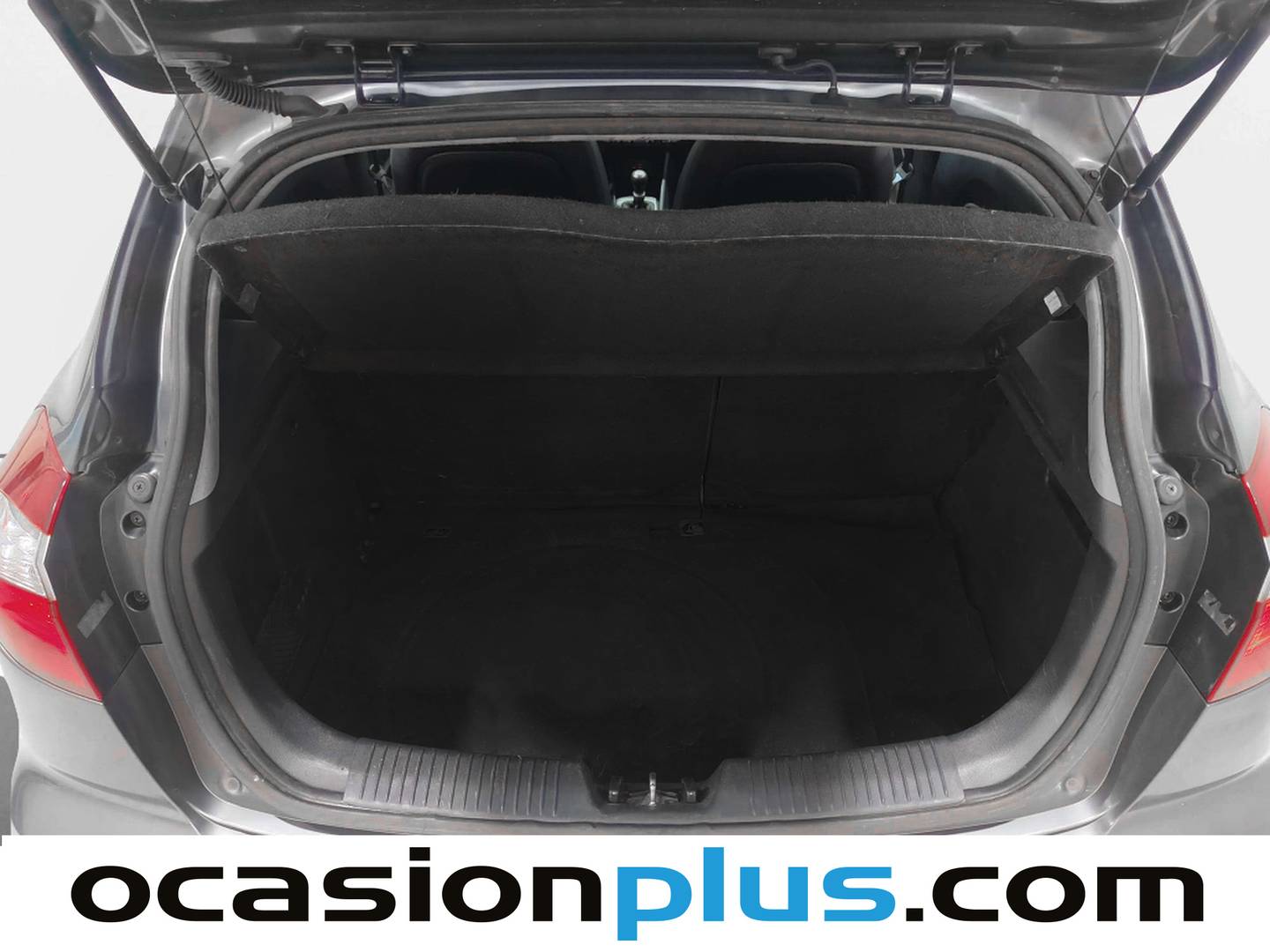 Fotos maletero KIA Rio KIA Rio 1.2 CVVT x-Tech Eco-Dynamics (84 CV)