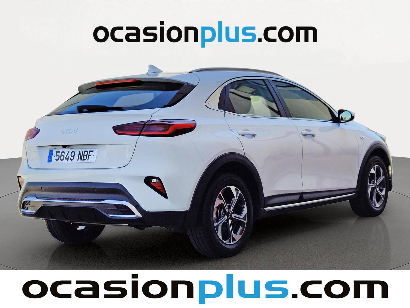Foto trasera KIA XCeed KIA XCeed 1.0 T-GDi Drive (100 CV) derecha