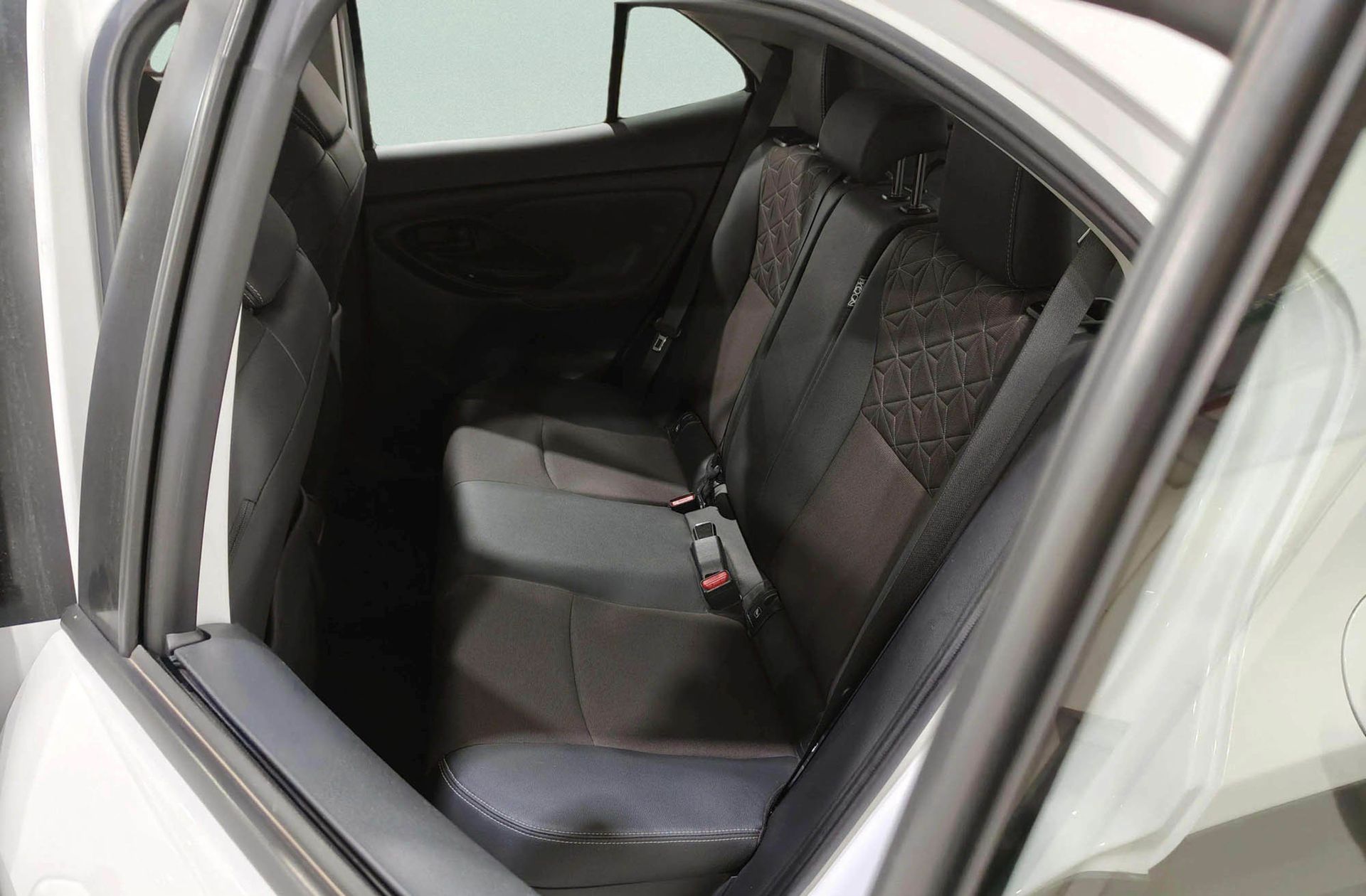 Toyota Yaris Cross 120H Style Plus - foto 13