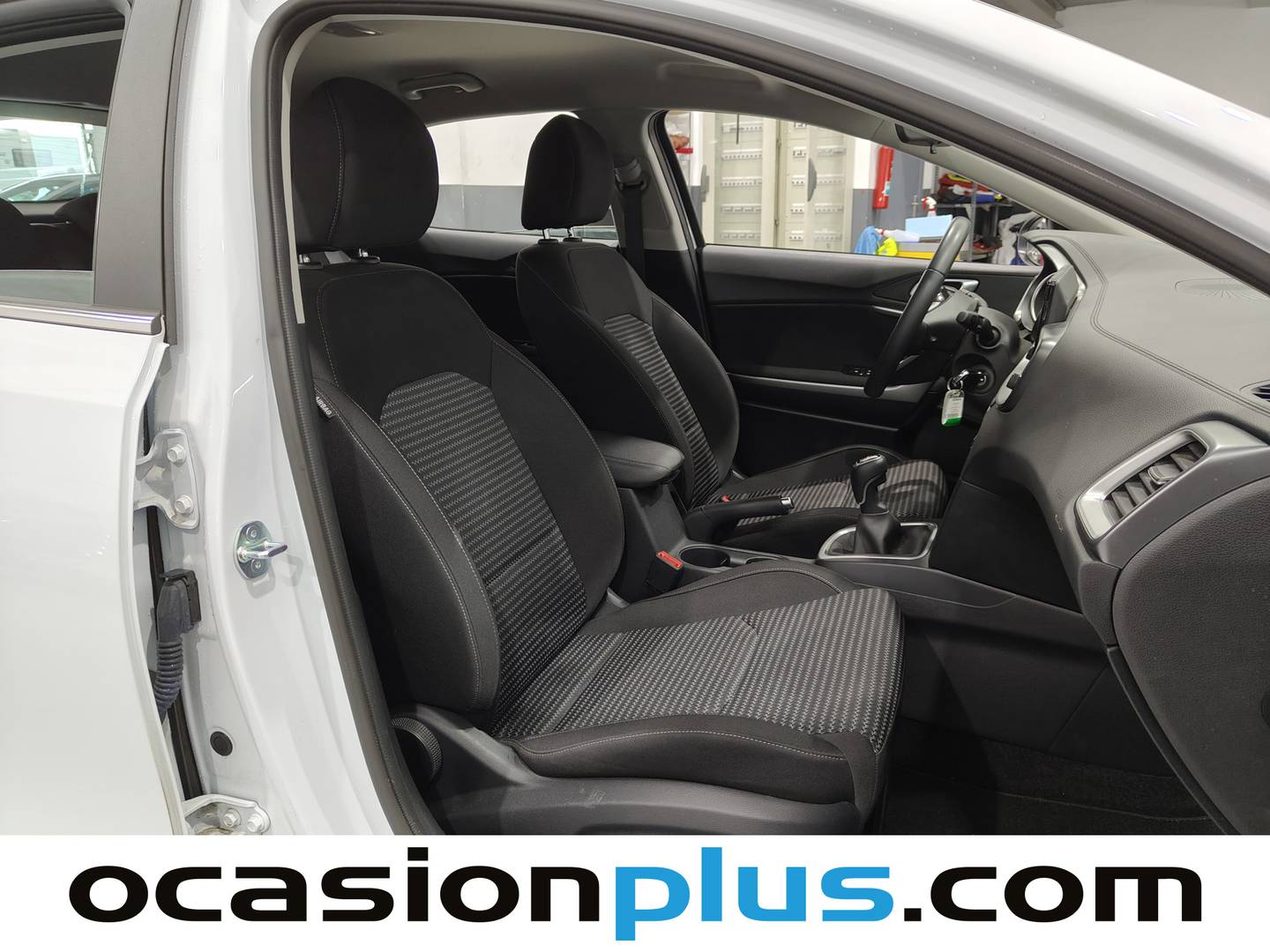 KIA XCeed KIA XCeed 1.0 T-GDi Drive (100 CV) manual