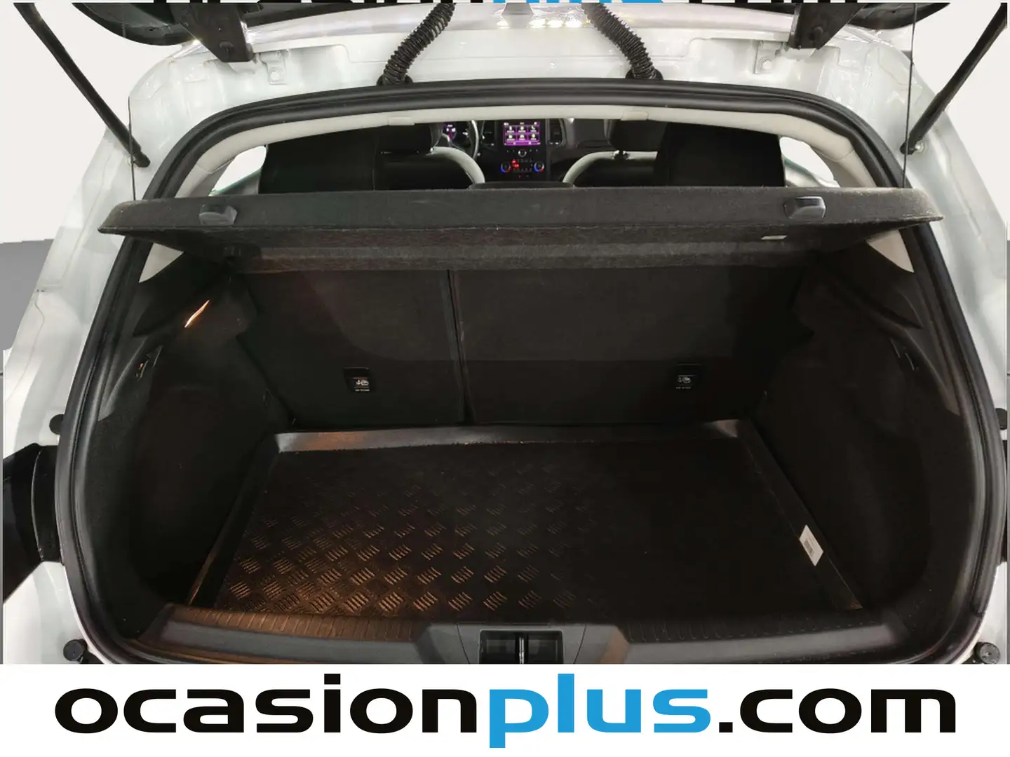 Foto Renault Mégane Renault Megane Limited TCe (140 CV) GPF EDC