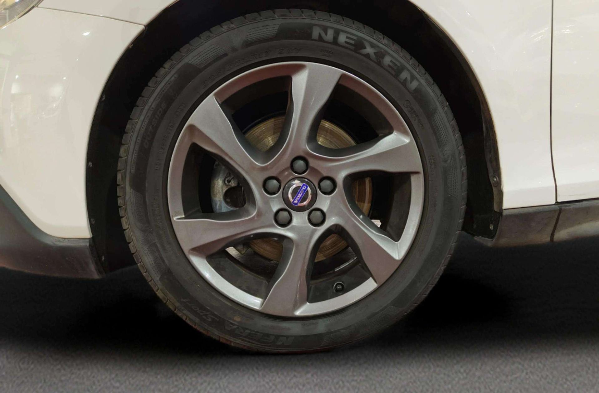Volvo V40 D2 Kinetic - foto 28