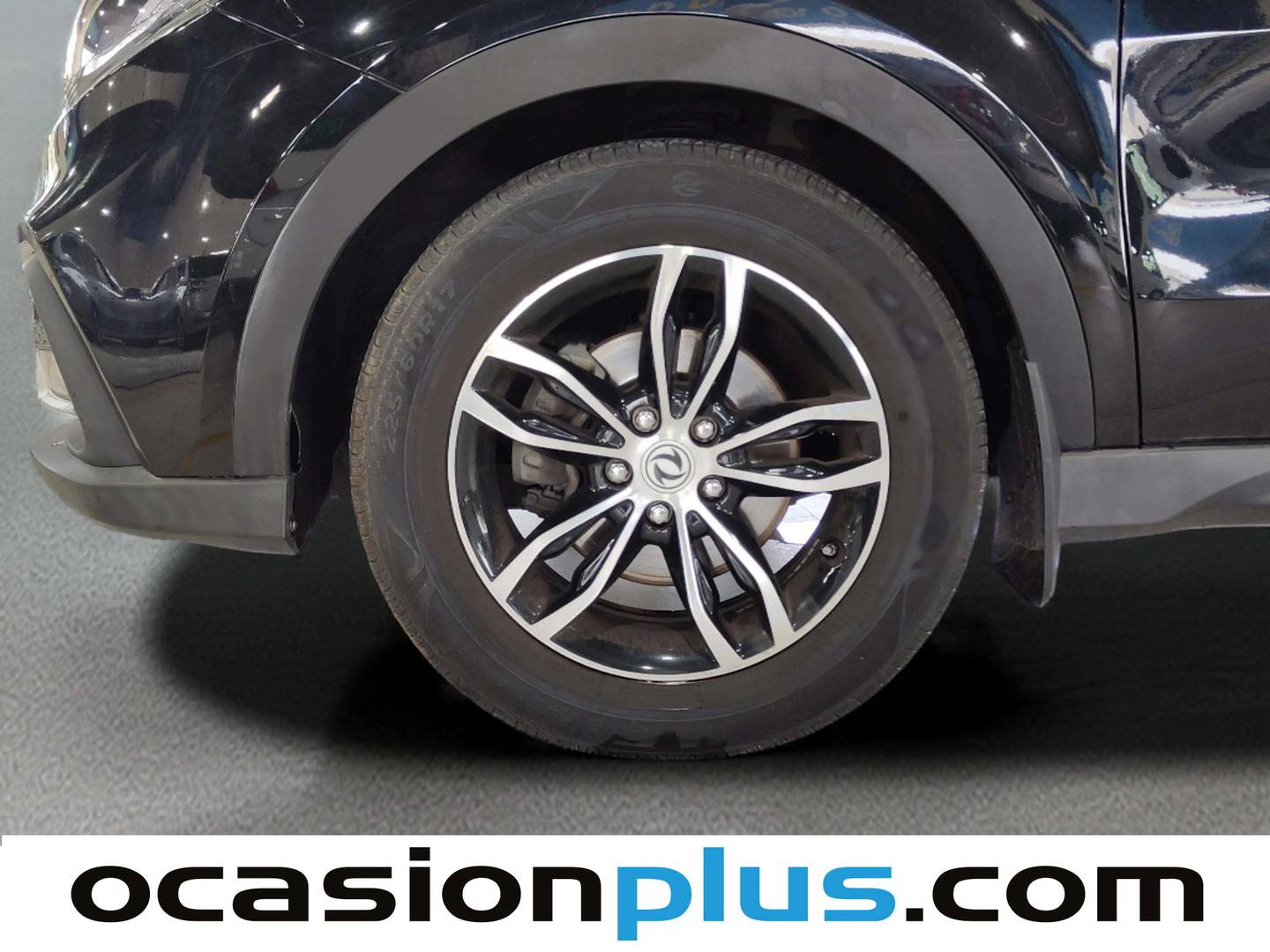 Paquetes del DFSK 580 DFSK 580 1.5 T Luxury (149 CV) 7 plazas (glp)