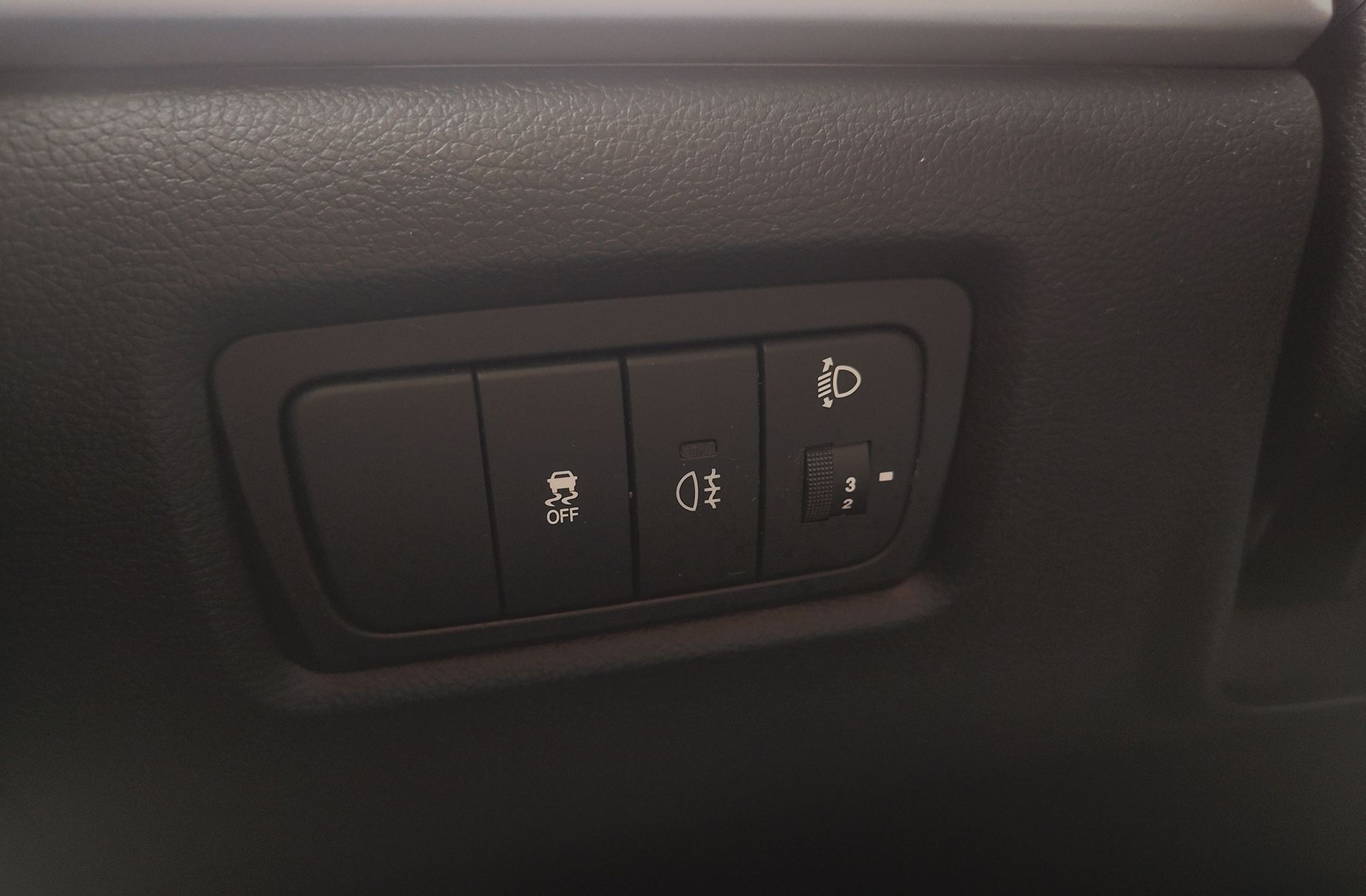 SsangYong Korando D22T Premium 4x2 - foto 10