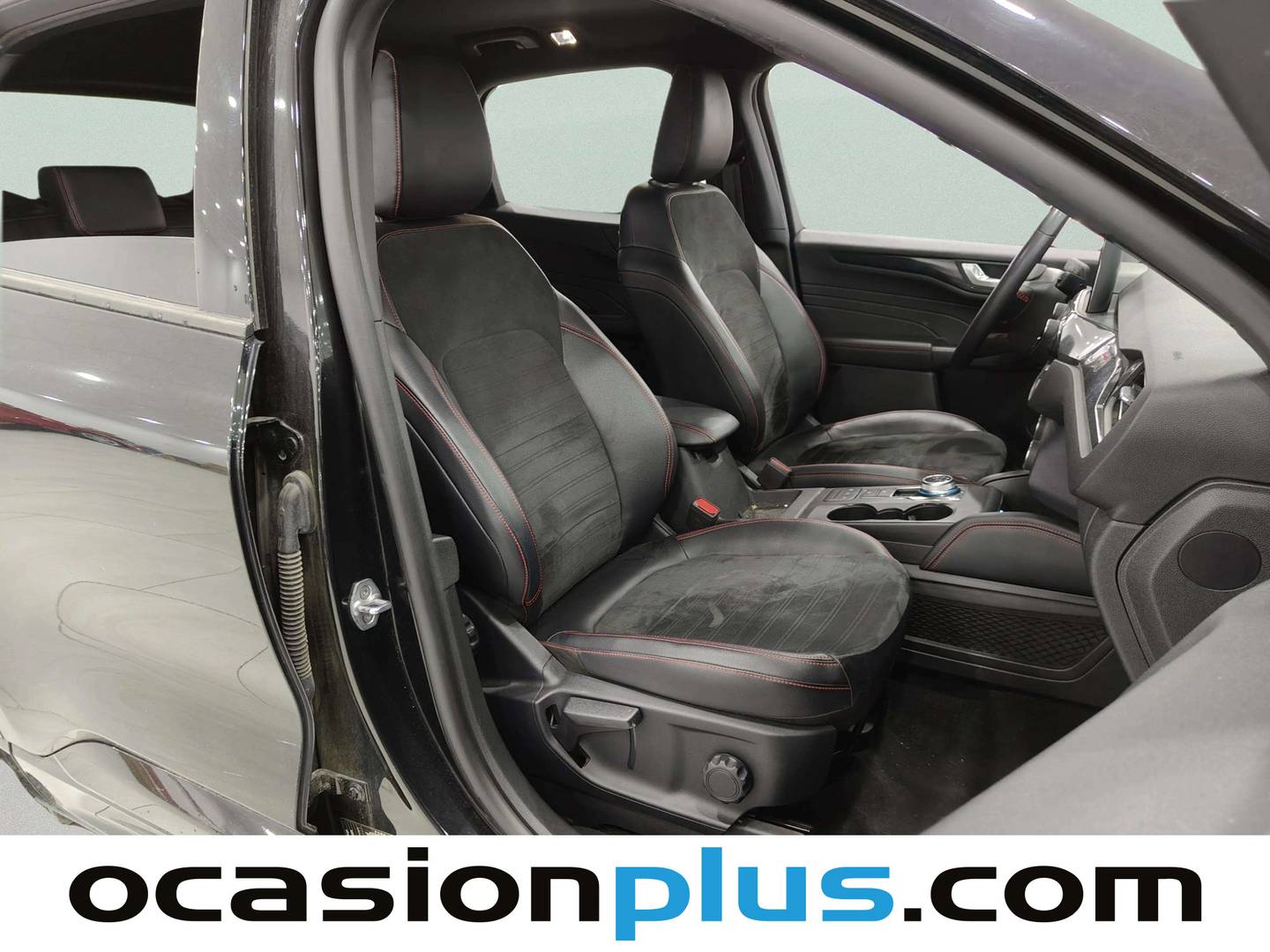 Foto Ford Kuga Ford Kuga 2.5 Duratec PHEV ST-Line X Auto (225 CV)