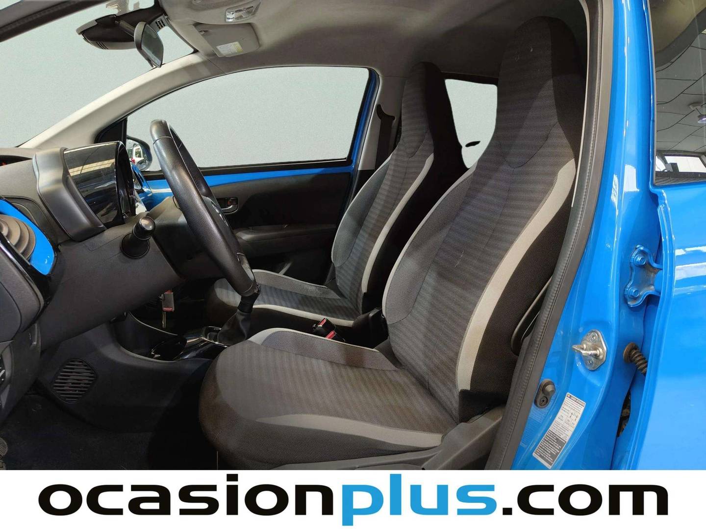 Foto asientos traseros Toyota Aygo Toyota Aygo 1.0 70 x-play (72 CV)