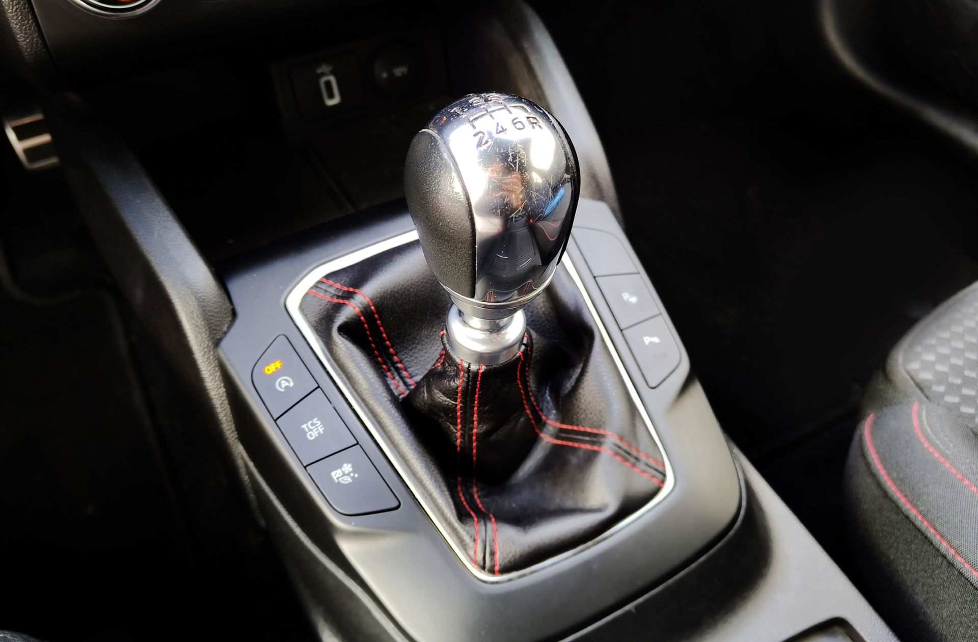 Ford Focus 1.0 EcoBoost ST-Line - foto 6