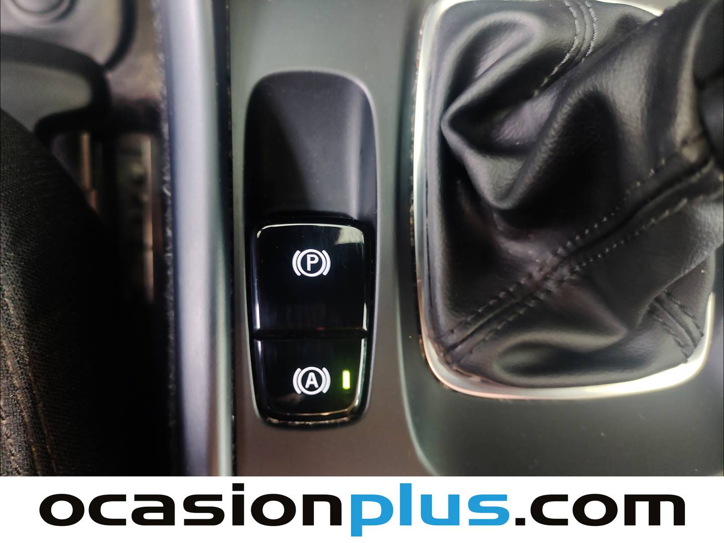 Volvo XC40 Volvo XC40 T3 (156 CV) al mejor precio