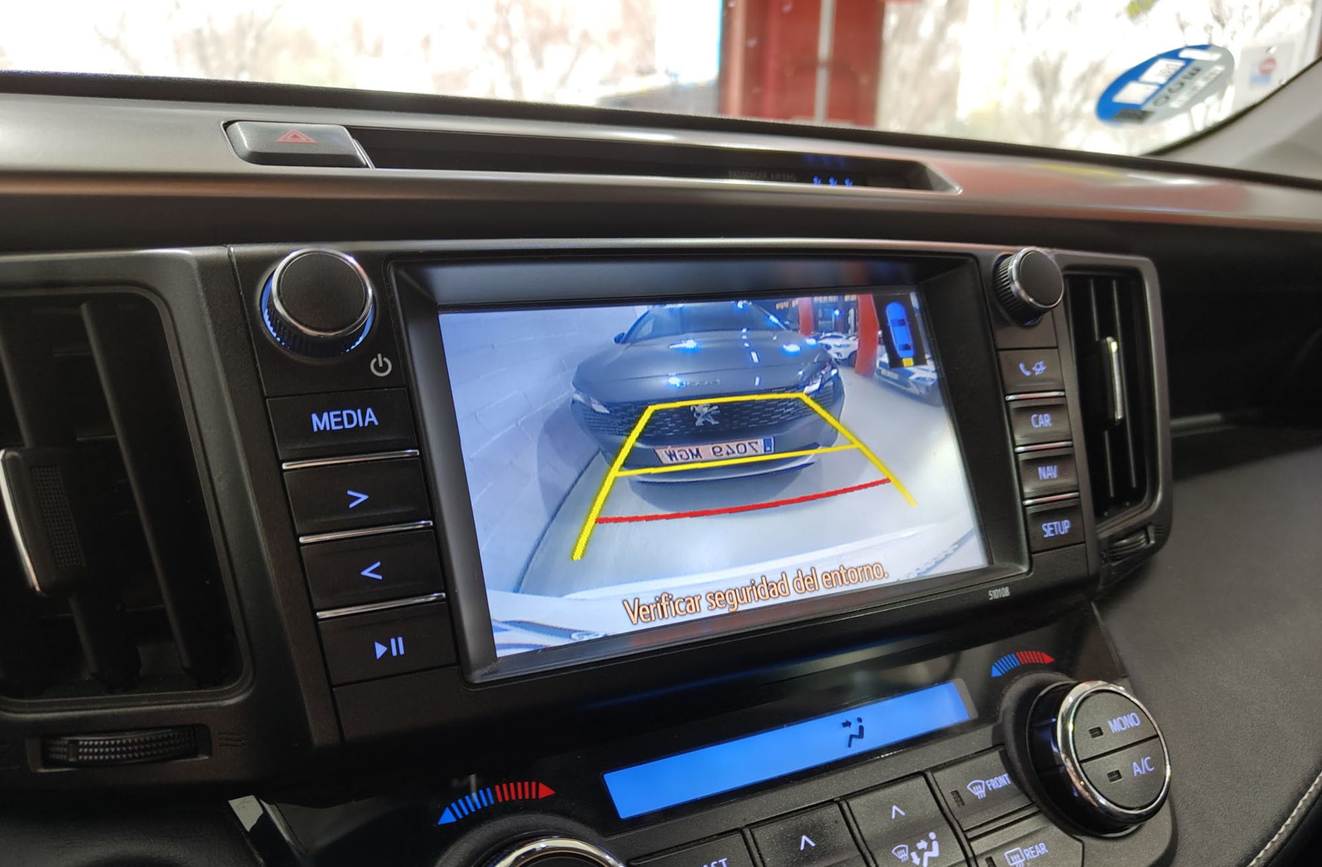 Toyota RAV4 2.5l hybrid Advance Pack Drive 2WD - foto 9