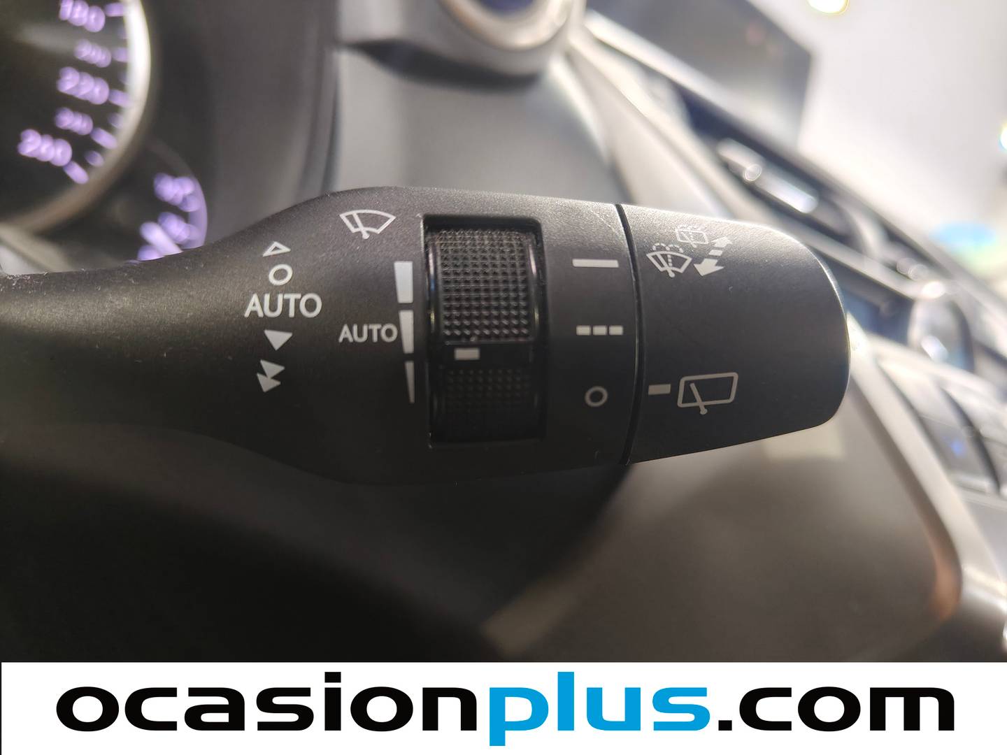 Lexus NX Lexus NX 300h Corporate 2WD (197 CV) 197cv
