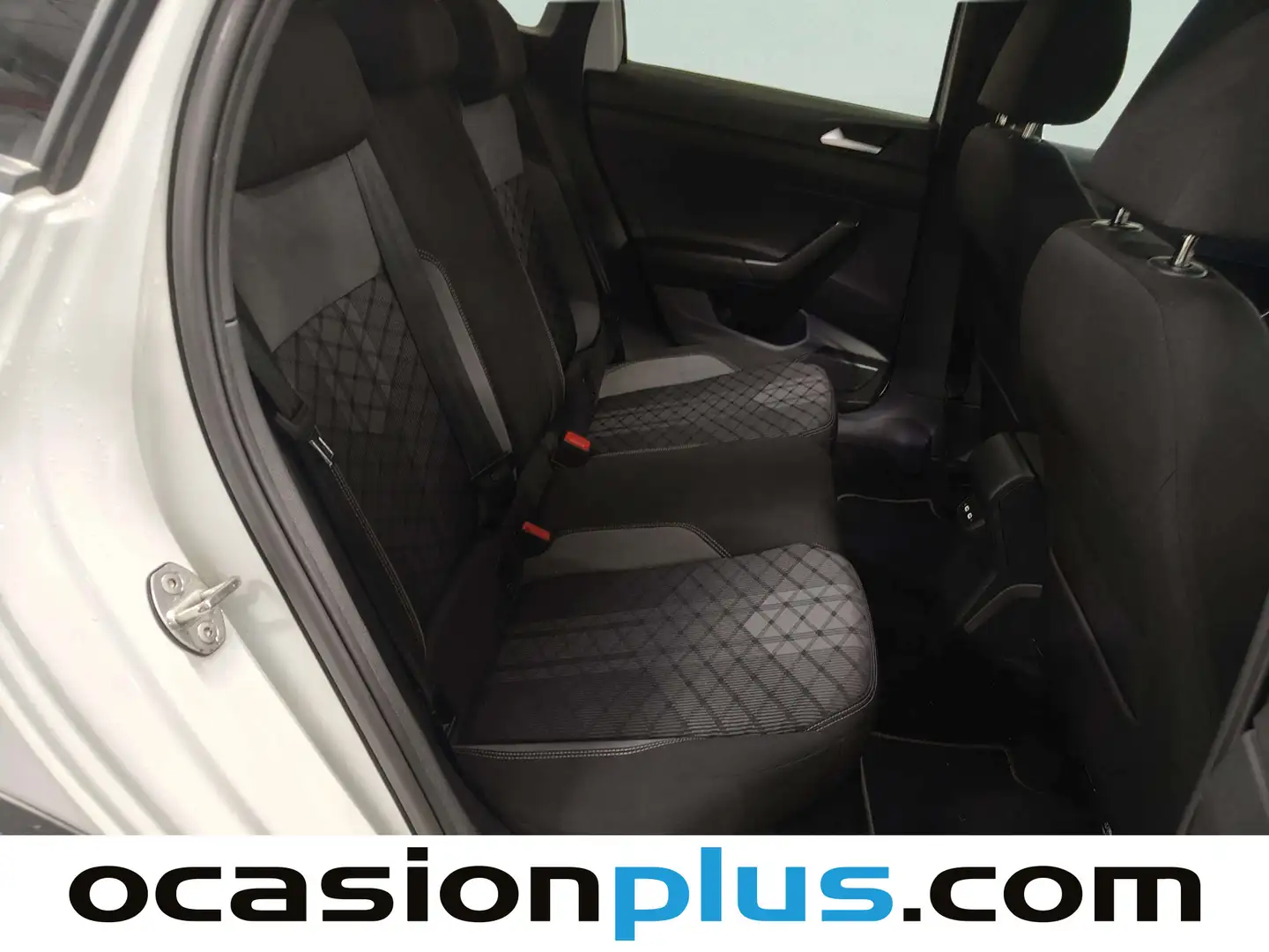 Foto Volkswagen Taigo Volkswagen Taigo R-Line 1.5 TSI (150 CV) DSG