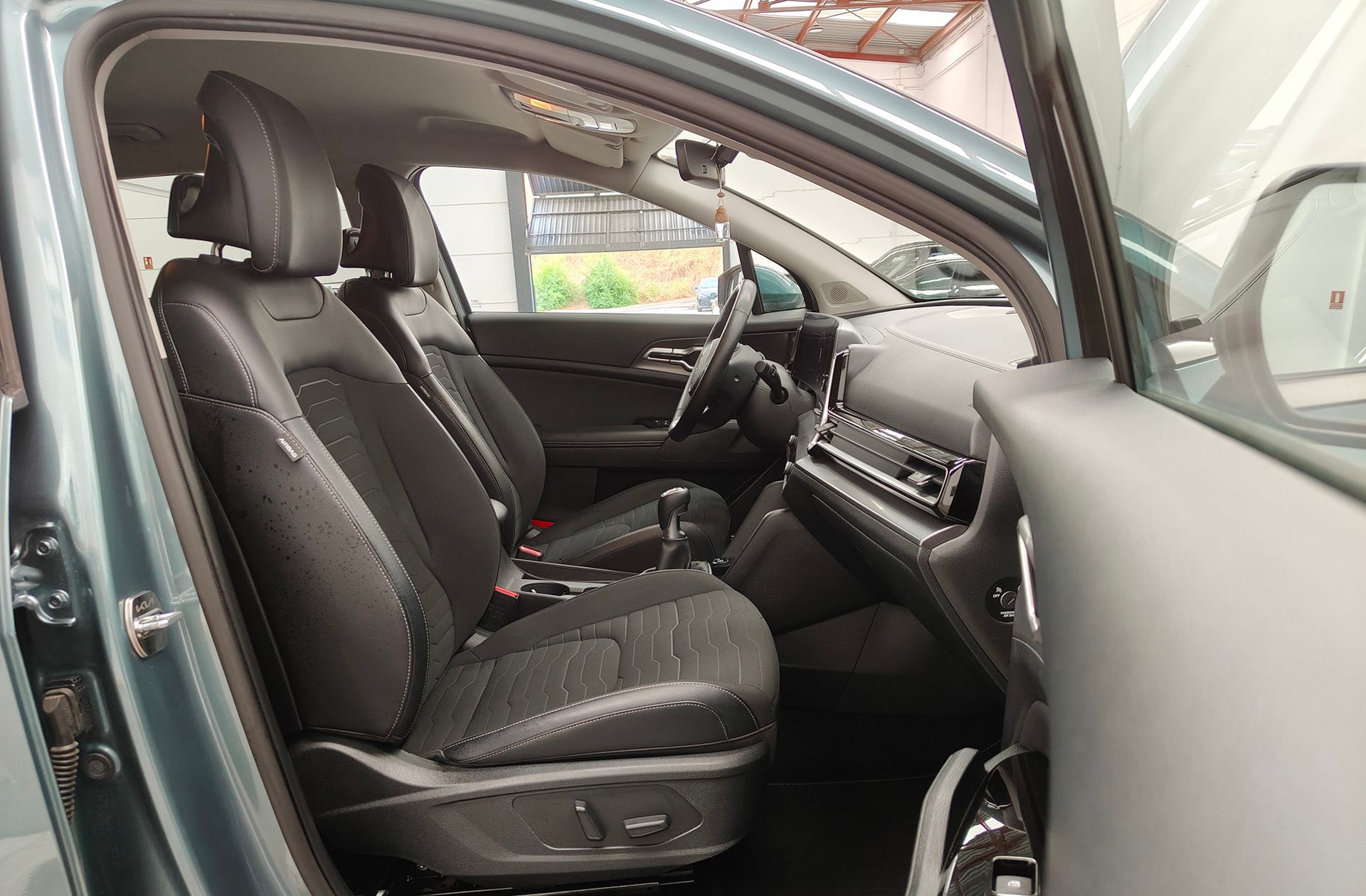 Kia Sportage 1.6 T-GDi MHEV Tech 4x2 - foto 20