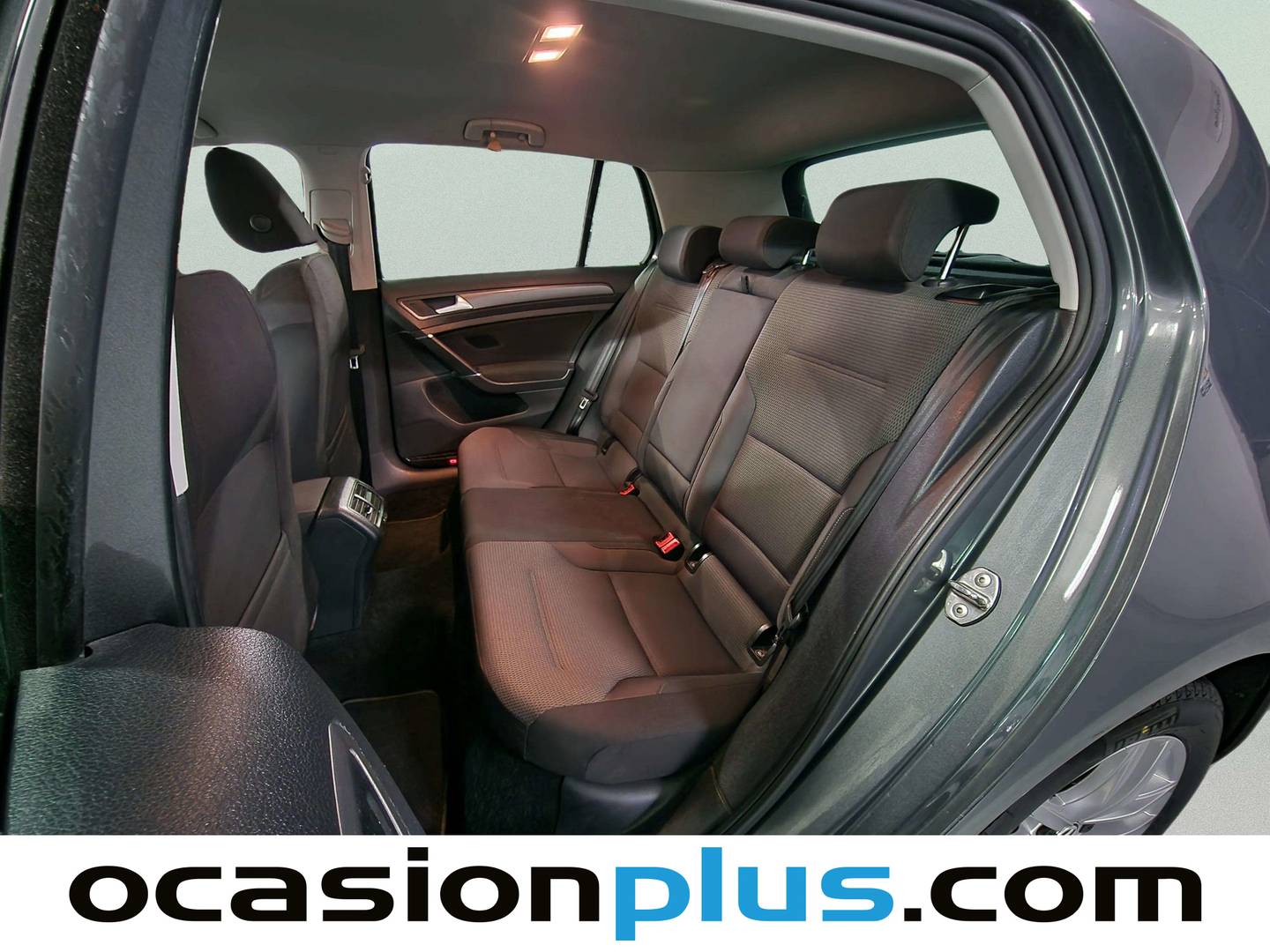 Foto asientos traseros Volkswagen Golf Volkswagen Golf Advance 1.6 TDI (115 CV) DSG