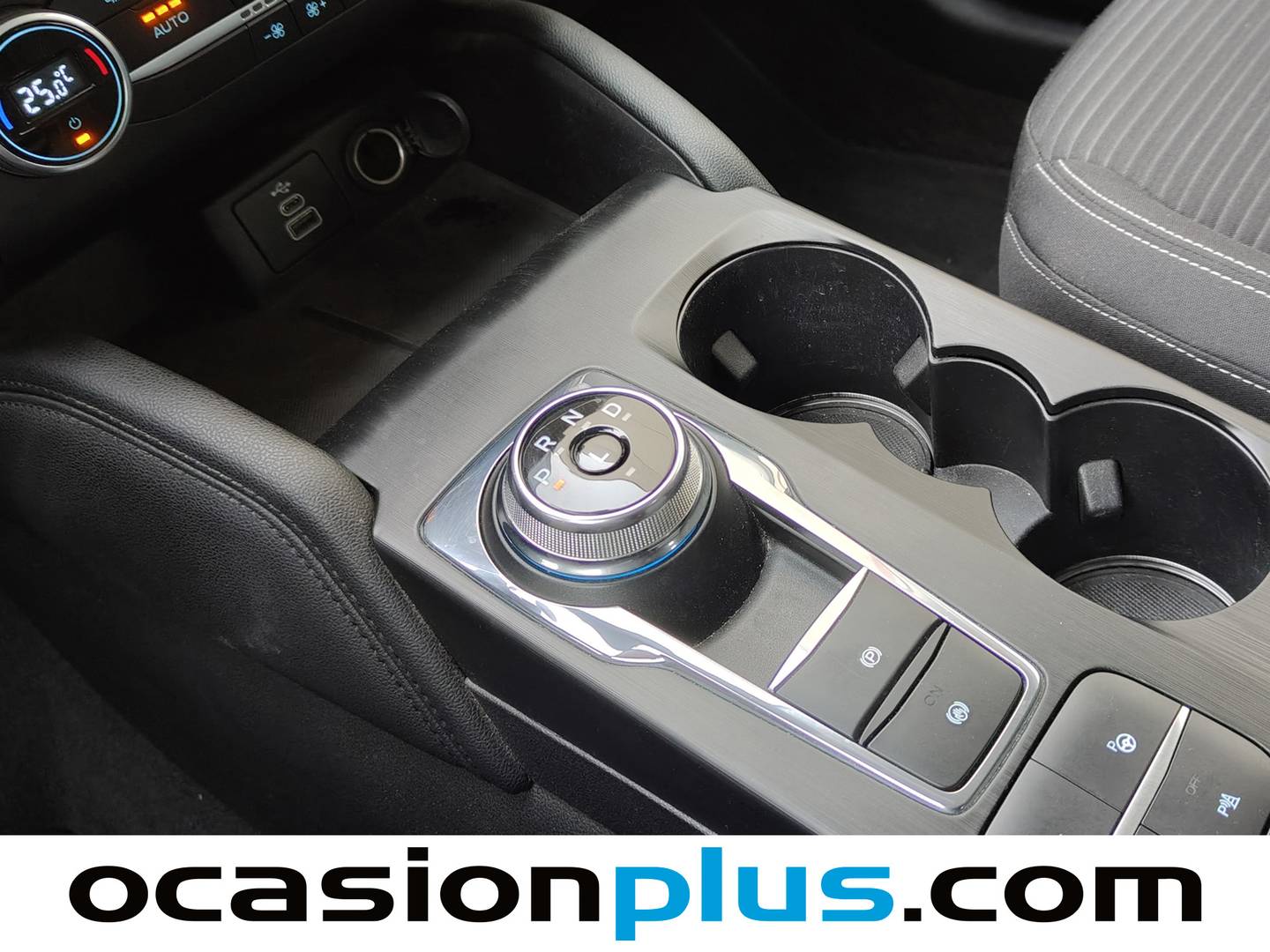 Foto Ford Kuga Ford Kuga 2.5 Duratec FHEV Titanium Auto (190 CV)