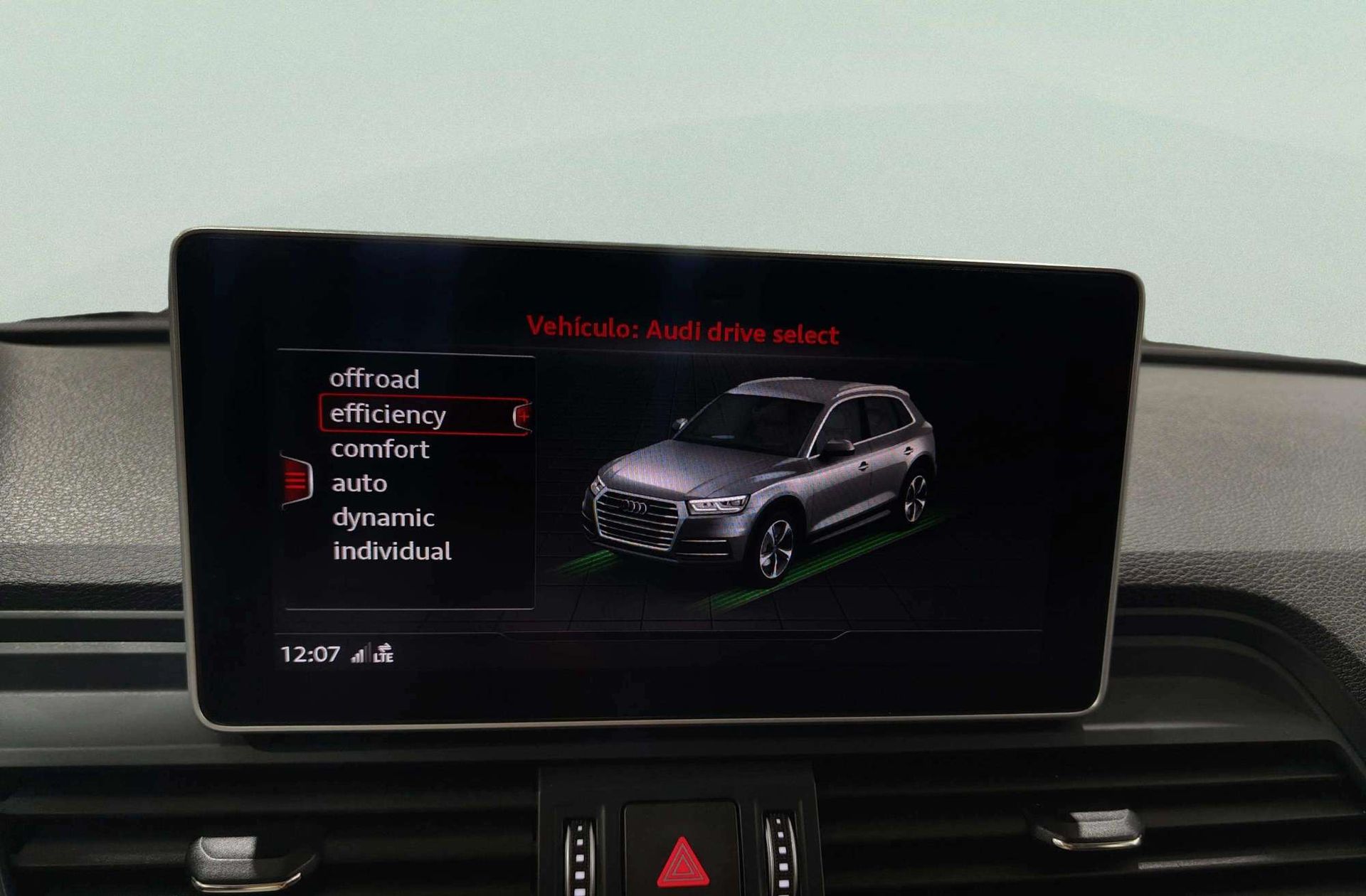 Audi Q5 Design 35 TDI quattro S tronic - foto 12