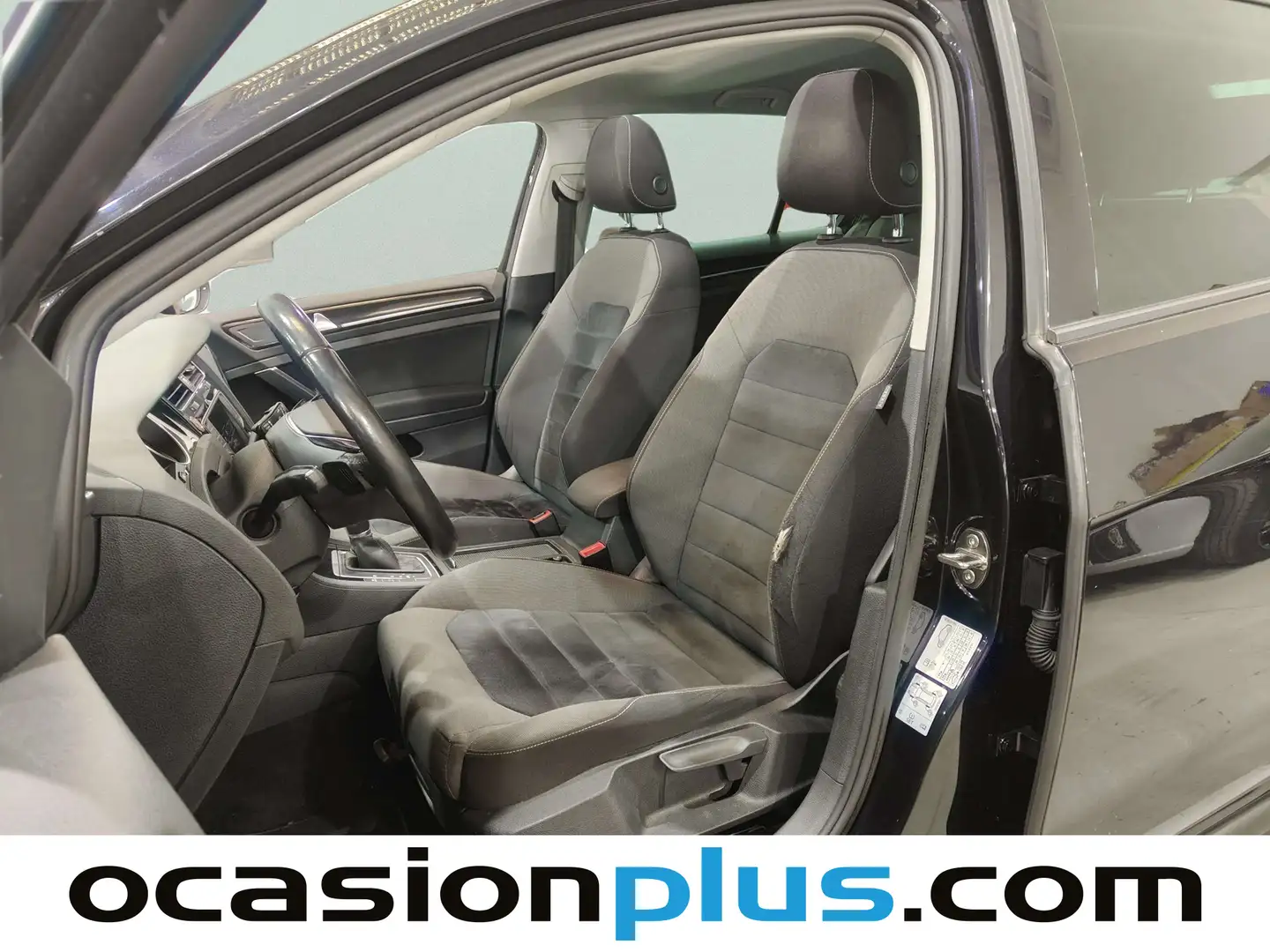 Foto Volkswagen Golf Volkswagen Golf Sport 1.4 TSI BMT ACT Tech (150 CV) DSG Pack R-Line