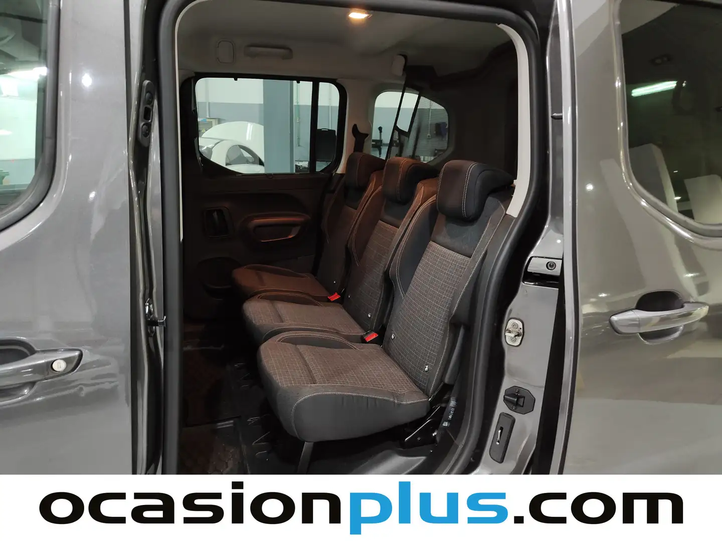 Foto Peugeot Rifter Peugeot Rifter BlueHDi 100 GT Line Standard (100 CV)