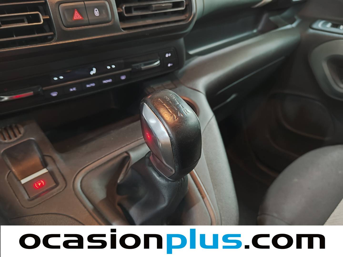 Citroën Berlingo Citroën Berlingo BlueHDi 100 S&S Talla XL Shine (102 CV) 7 Plazas de segunda mano