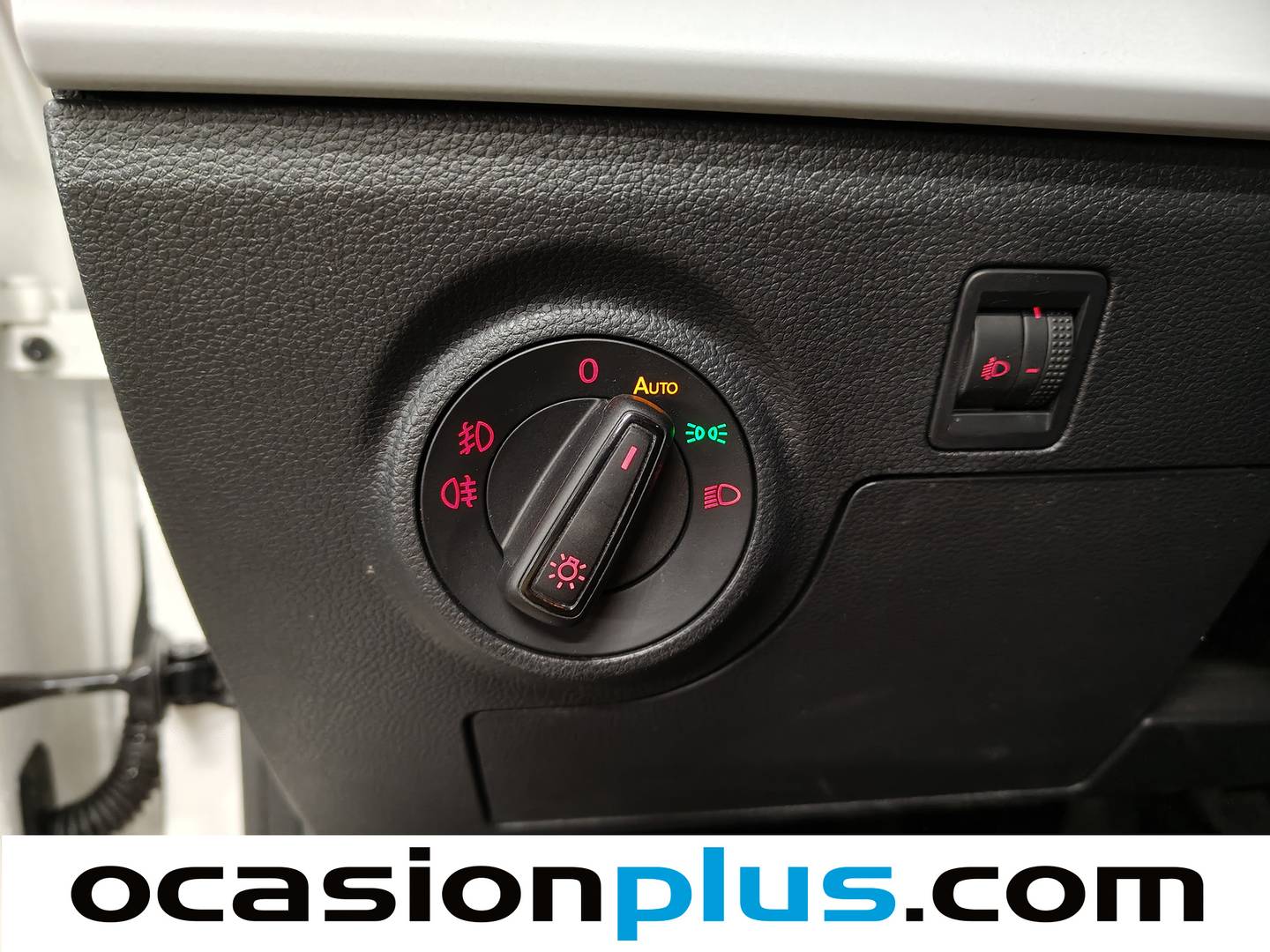 Acabados Seat Arona Seat Arona 1.0 TSI Reference (95 CV)