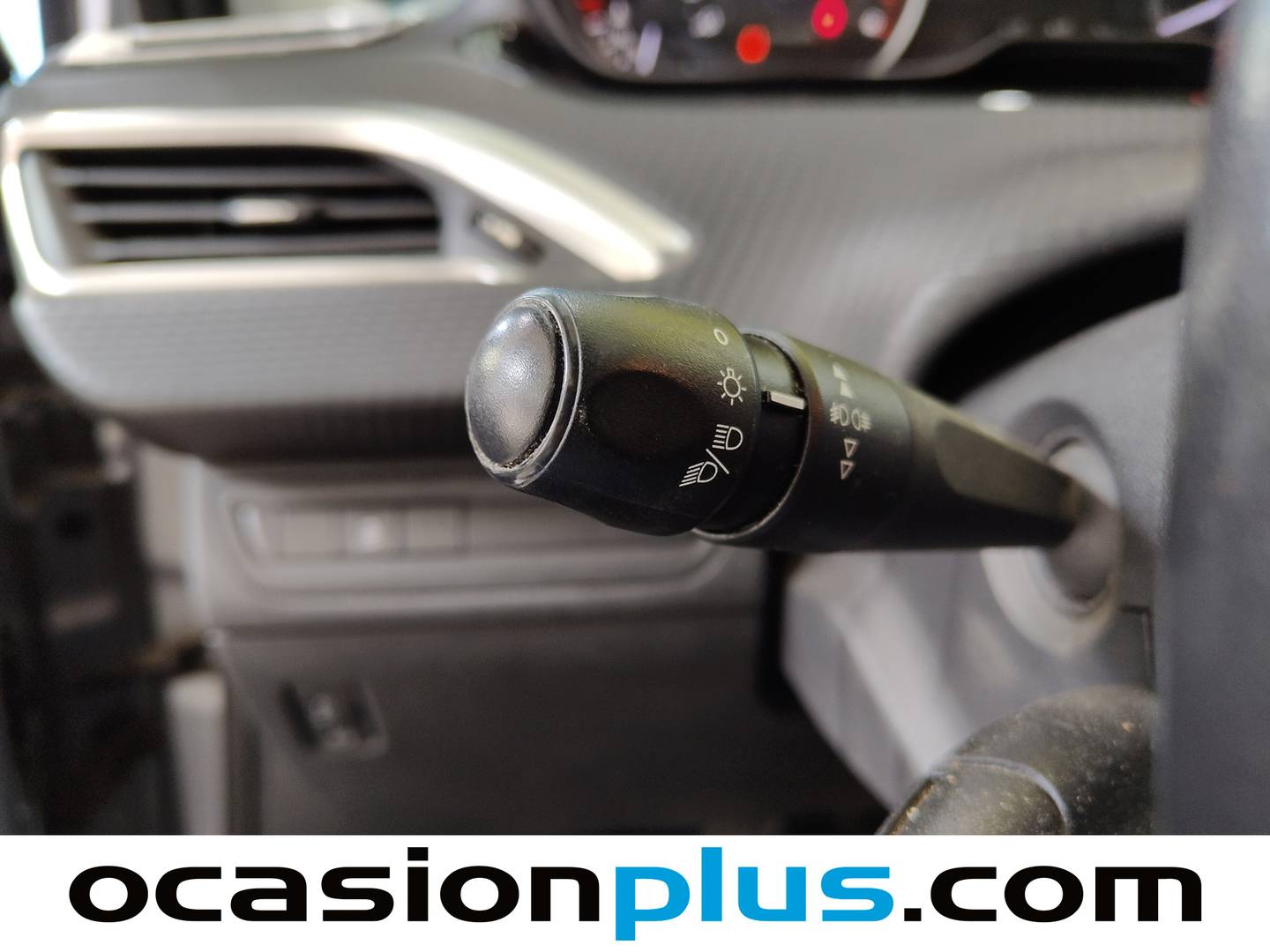 Foto Peugeot 2008 Peugeot 2008 BlueHDi 100 S&S Active (100 CV)