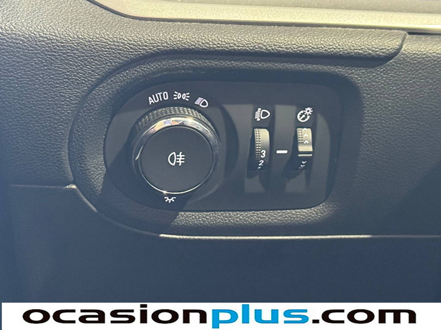 Foto Opel Grandland Opel Grandland 1.5 CDTi Business Edition Auto (130 CV)