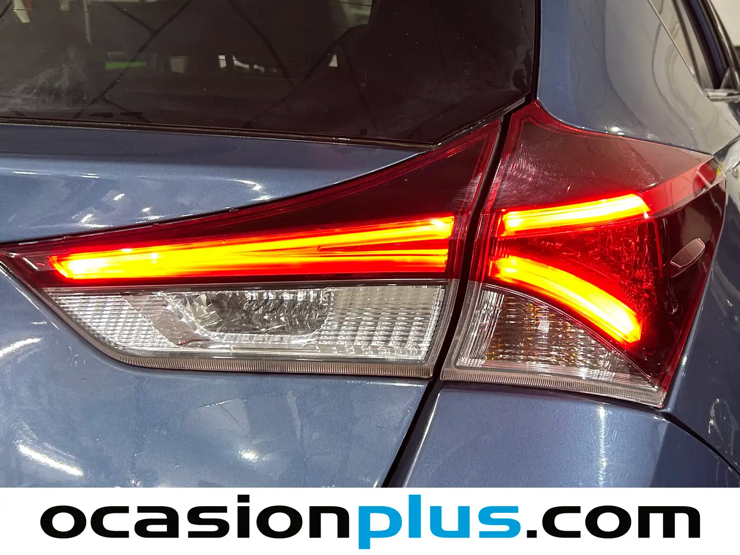 Foto Toyota Auris Toyota Auris 140H Hybrid Feel!  (136 CV)