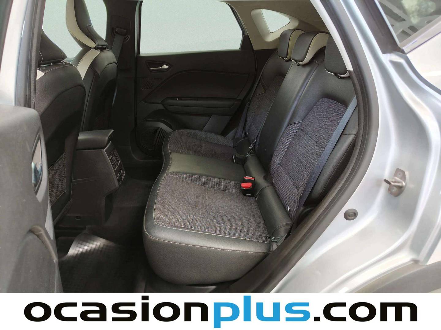 Foto asientos traseros Renault Captur Renault Captur Techno TCe (90 CV)