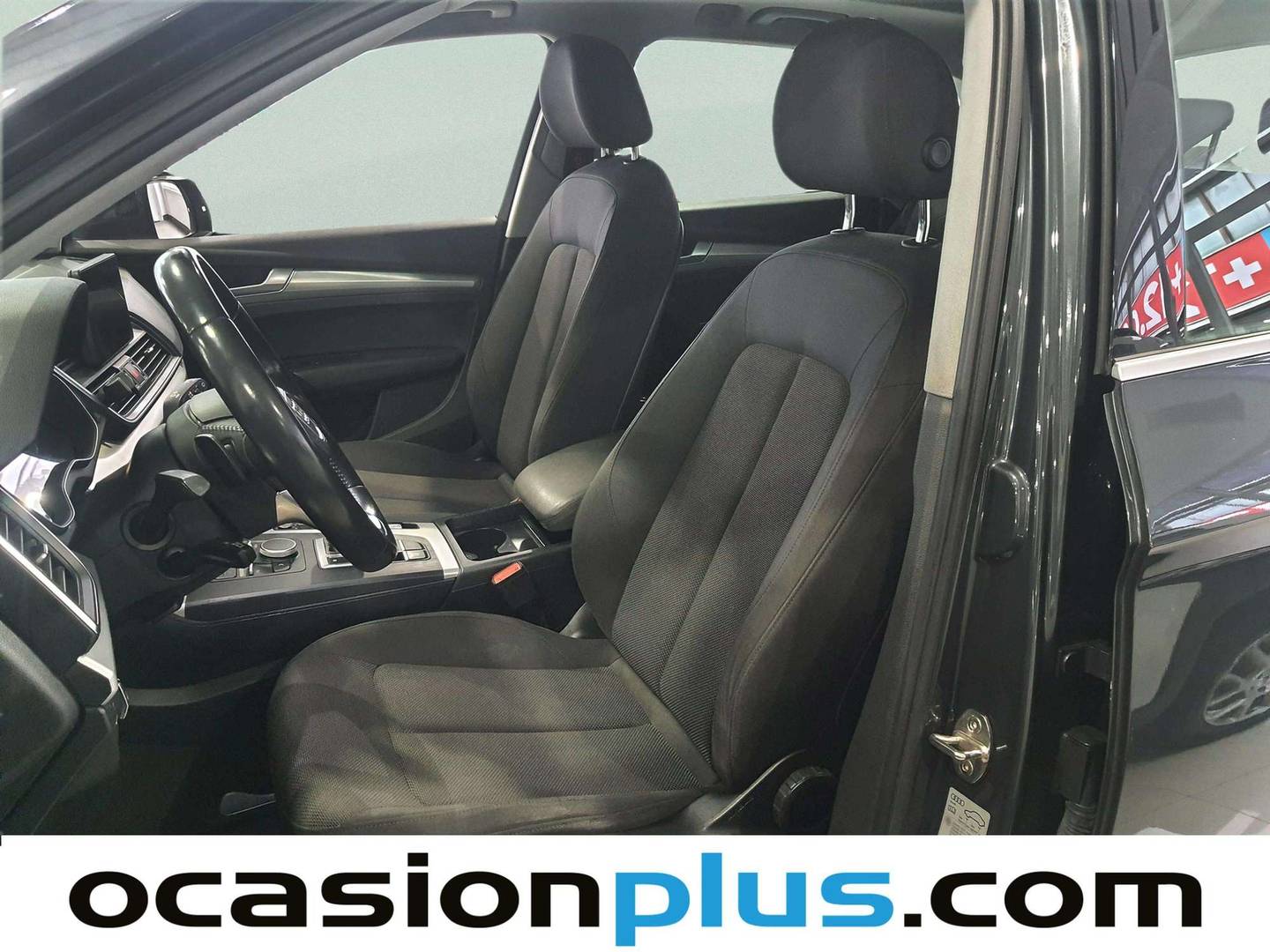 Foto Audi Q5 Audi Q5 Design 2.0 TDI quattro (163 CV) S tronic