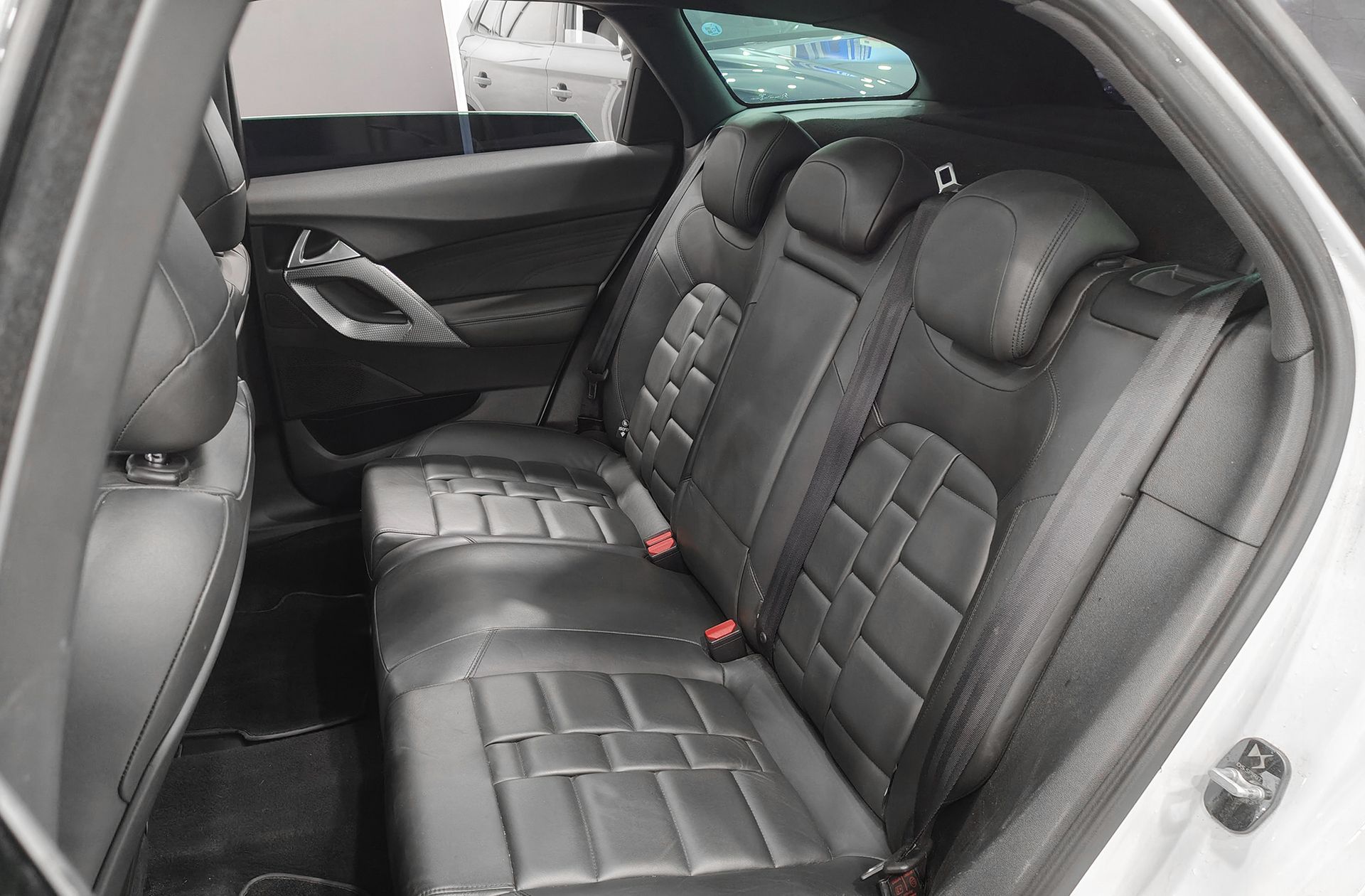 Citroën DS5 BlueHDi 180 Sport - foto 14