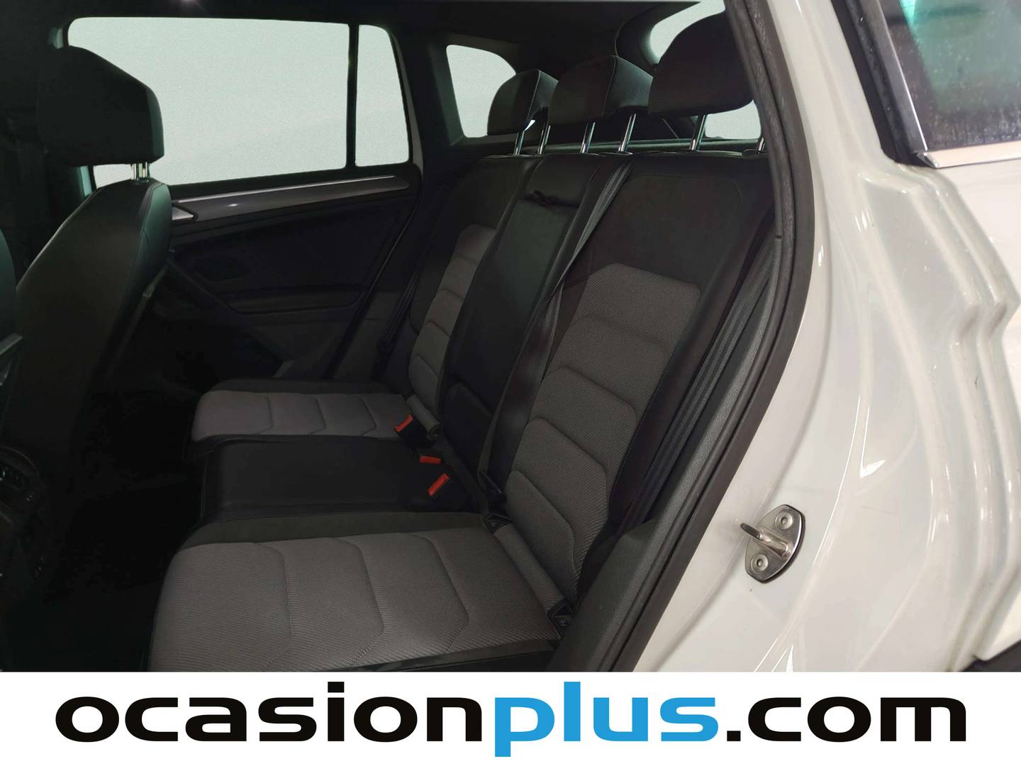 Foto asientos traseros Volkswagen Tiguan Volkswagen Tiguan Sport 2.0 TDI (150 CV) DSG Pack R-Line