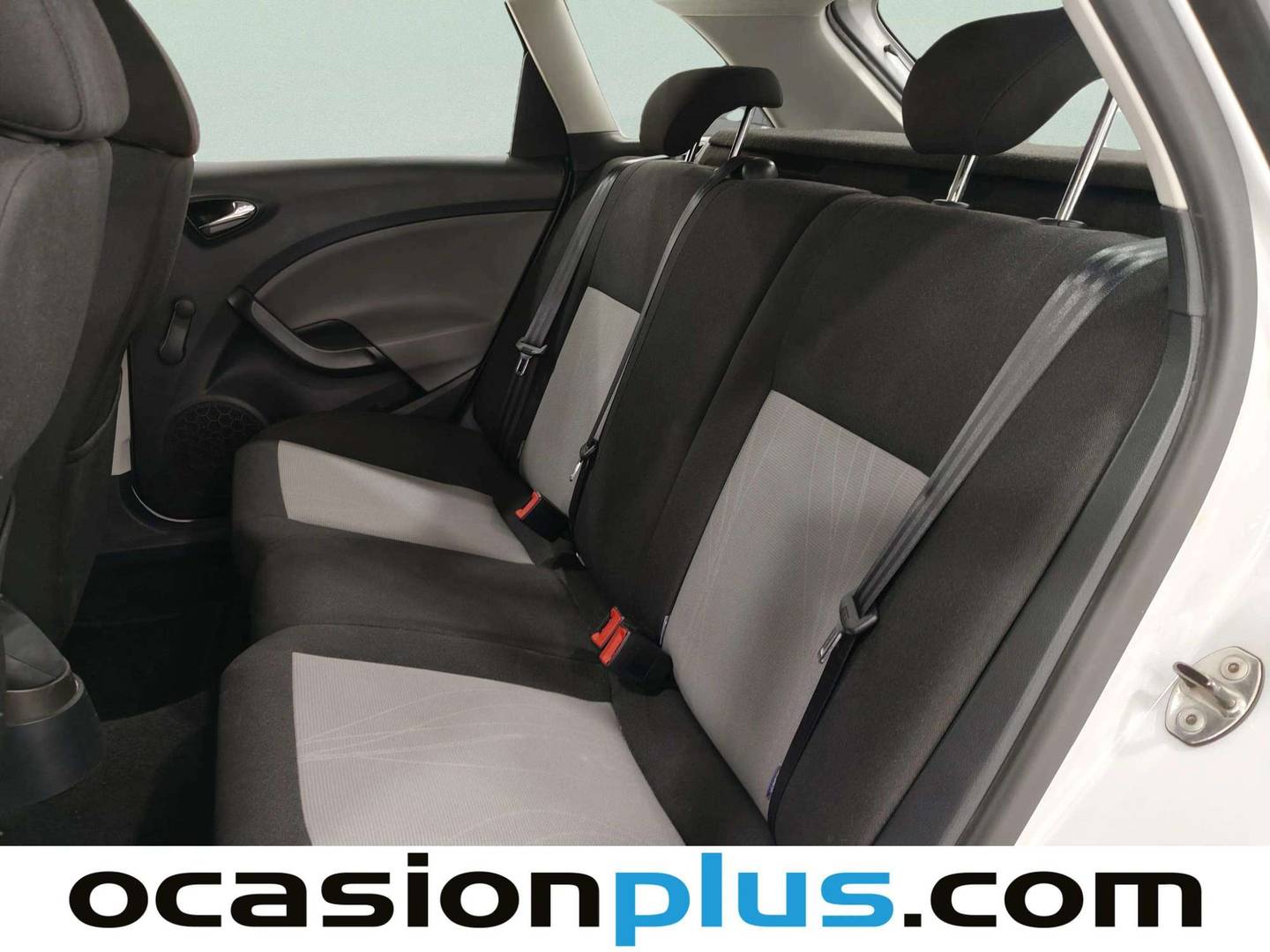 Foto asientos traseros Seat Ibiza Seat Ibiza ST 1.6 TDI Style (105 CV)