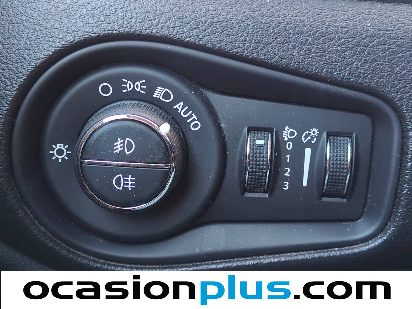 Acabados Jeep Renegade Jeep Renegade 1.6 Multijet Limited 4x2 (120 CV)