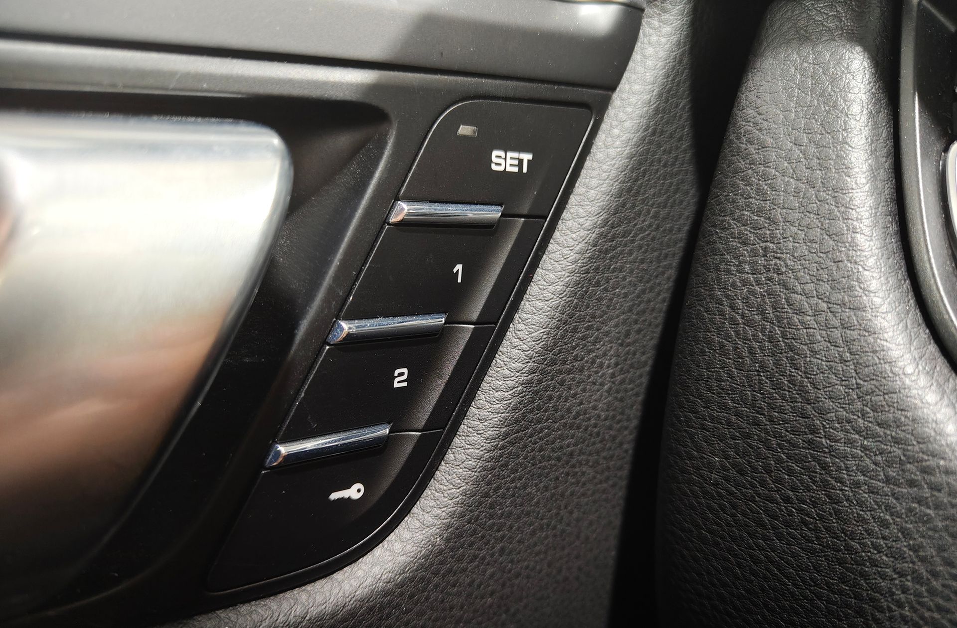 Porsche Macan - foto 11