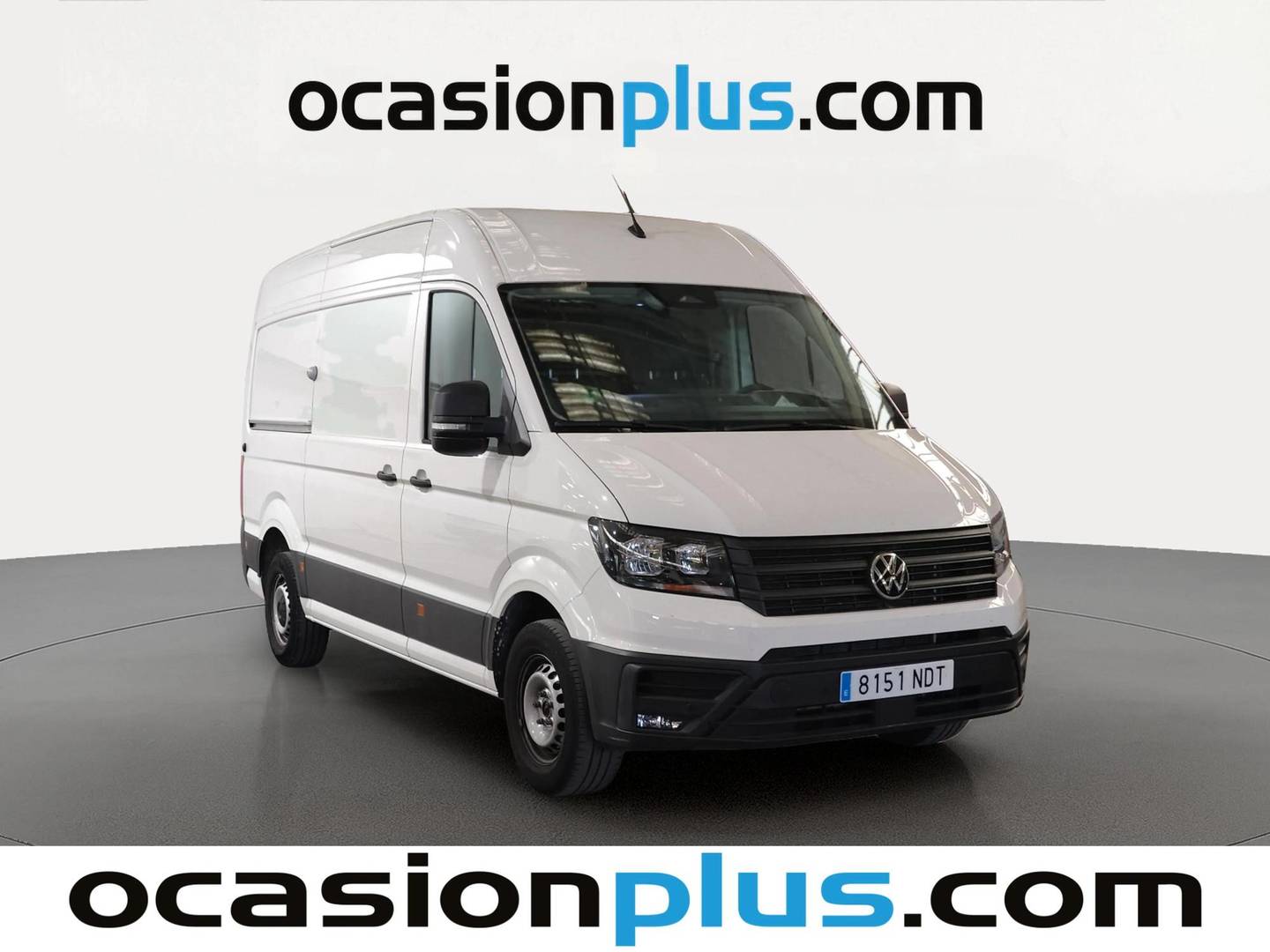 Foto delantera Volkswagen Crafter Volkswagen Crafter 35 Furgón Batalla Media L3H2 2.0 TDI (177 CV) derecha