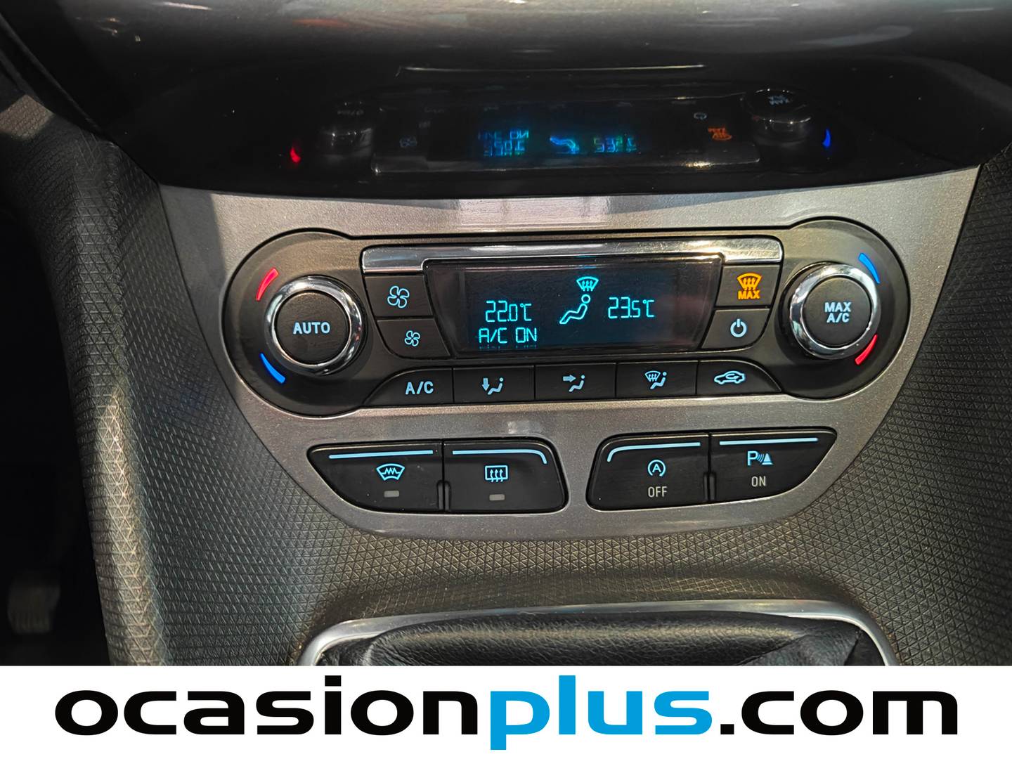 Foto Ford Tourneo Connect Ford Tourneo Connect 1.5 TDCI S&S Titanium  (120 CV)