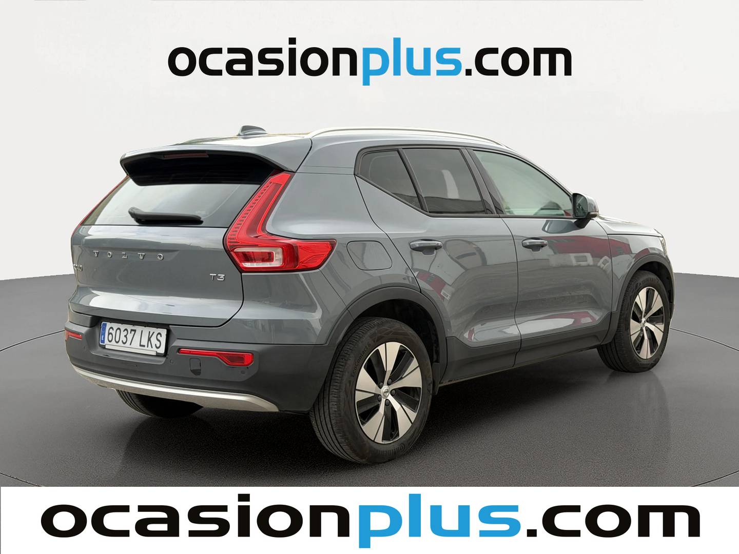 Foto trasera Volvo XC40 Volvo XC40 T3 Momentum Pro (163 CV) izquierda