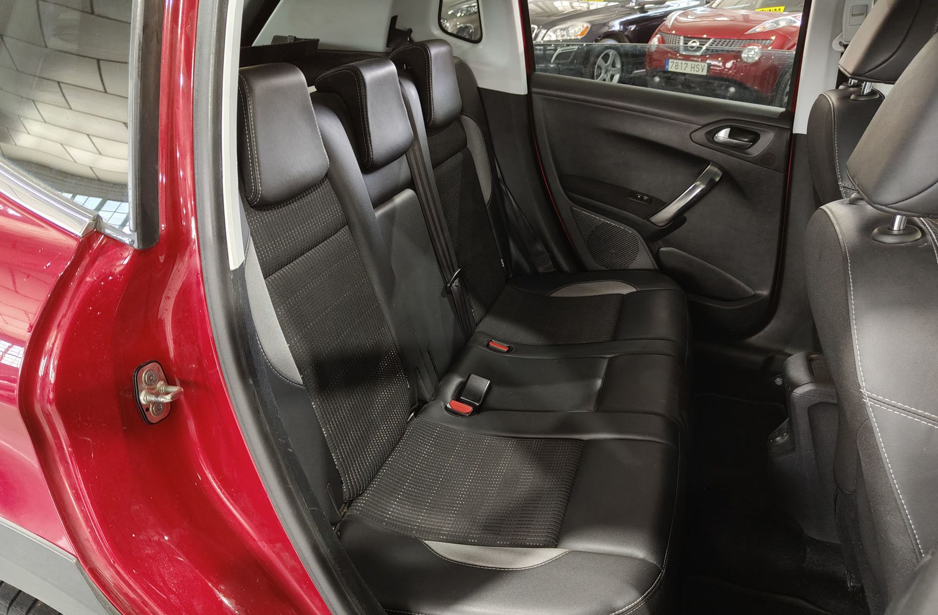Peugeot 2008 BlueHDi 120 Allure - foto 16