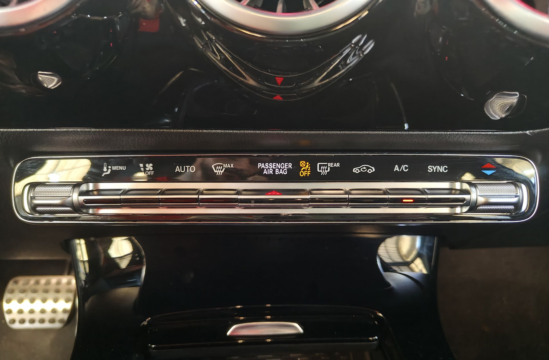 Mercedes-Benz Clase A 180 Pack AMG - foto 31