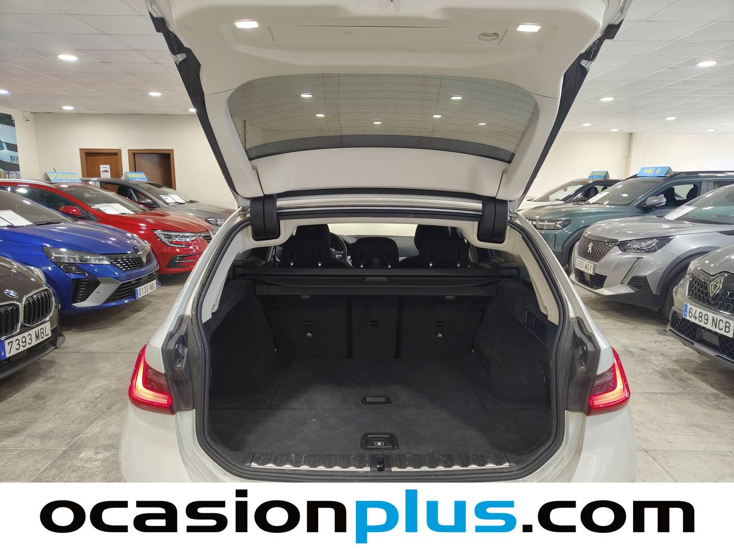 Fotos maletero BMW Serie 3 BMW Serie 3 318d Touring  (150 CV)