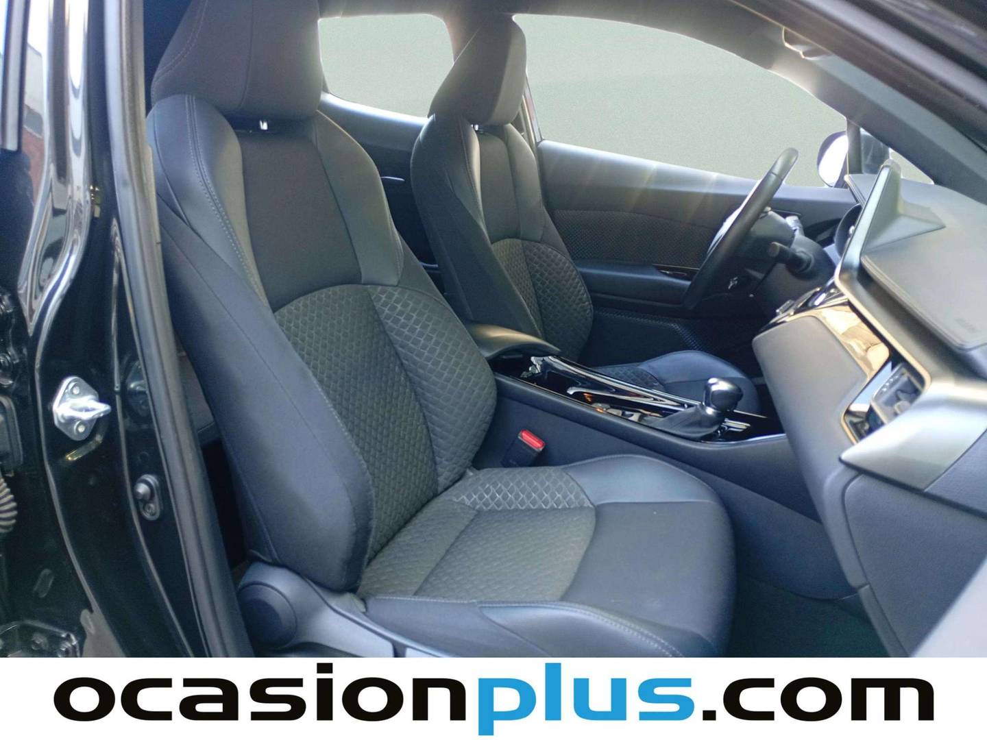 Toyota C-HR Toyota C-HR 1.8 125H Advance (122 CV) automático