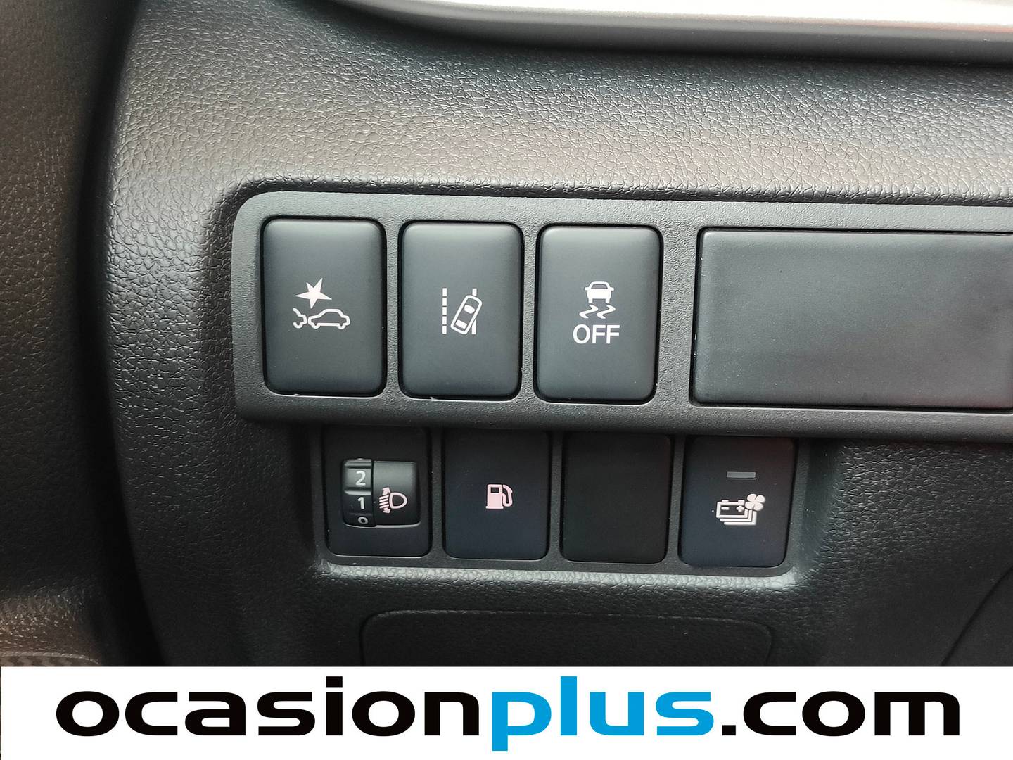 Equipamiento del Mitsubishi Eclipse Cross Mitsubishi Eclipse Cross 2.4 PHEV Kaiteki 4WD Auto  (188 CV)