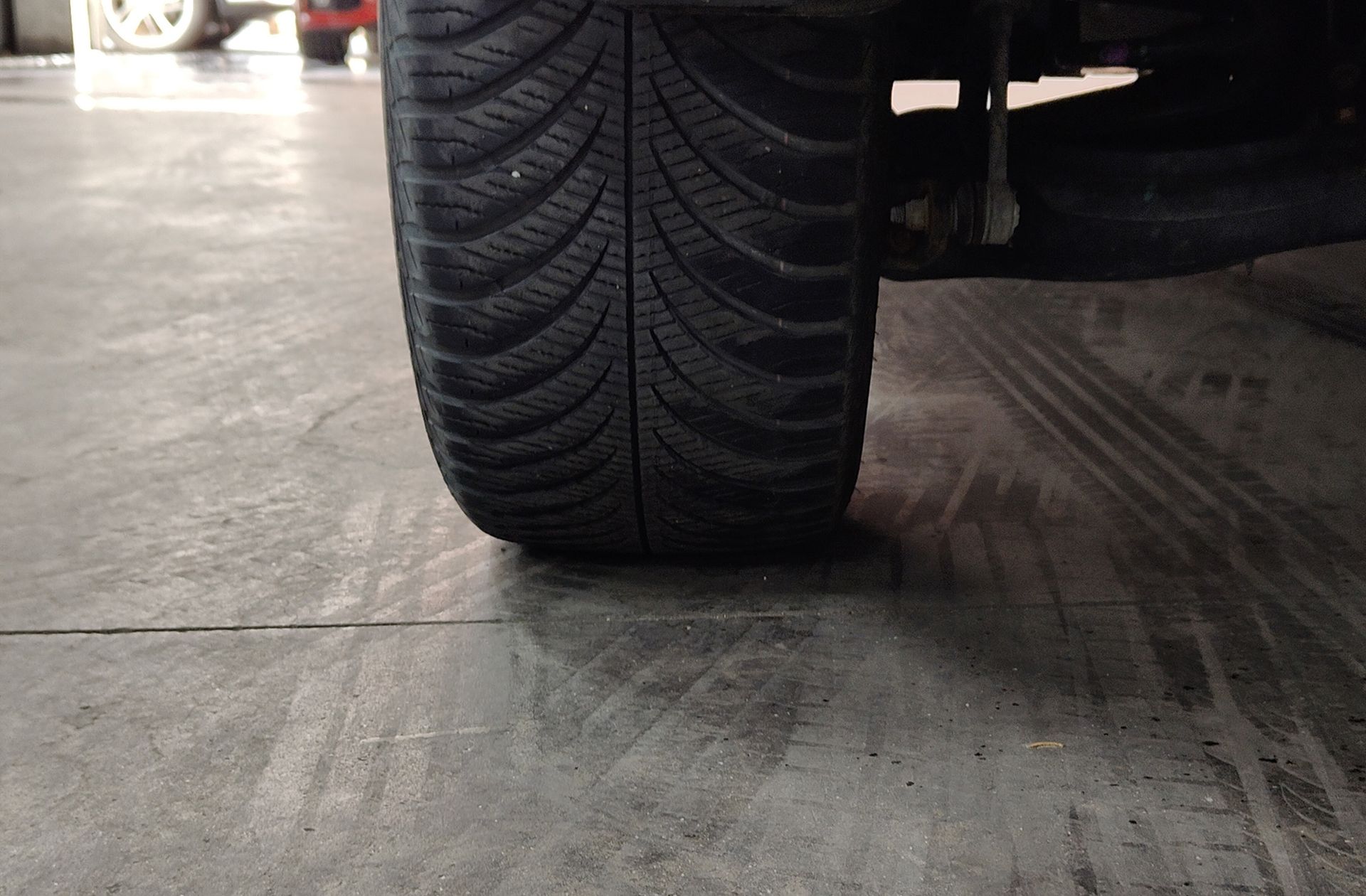 Ford Kuga 1.5 EcoBoost Trend+ 4x2 - foto 35