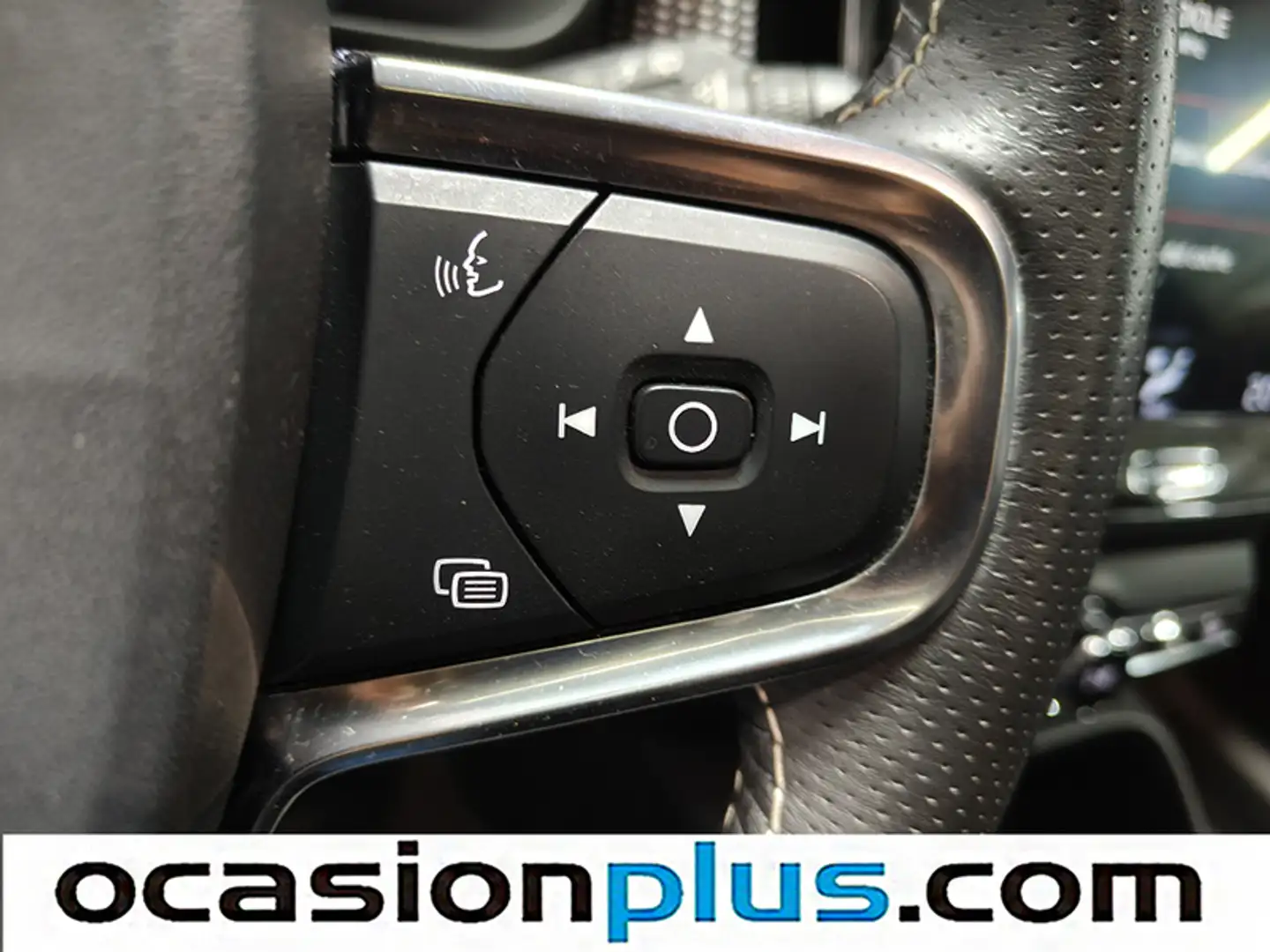 Foto Volvo XC40 Volvo XC40 D3 R-Design Auto (150 CV)