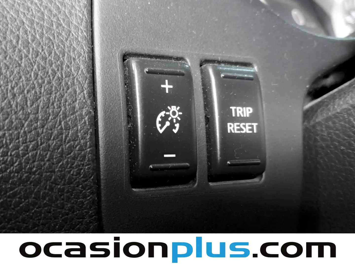 Foto Nissan Navara Nissan Navara PickUp 2.3 dCi Doble Cabina EU6 (160 CV)