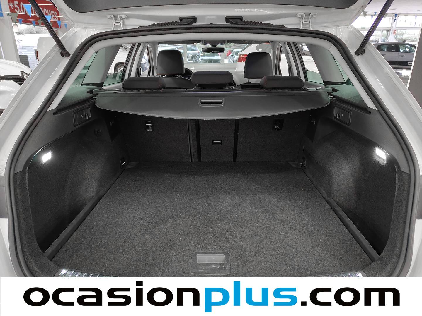 Foto Seat León SEAT León ST 1.5 EcoTSI S&S FR DSG (150 CV)