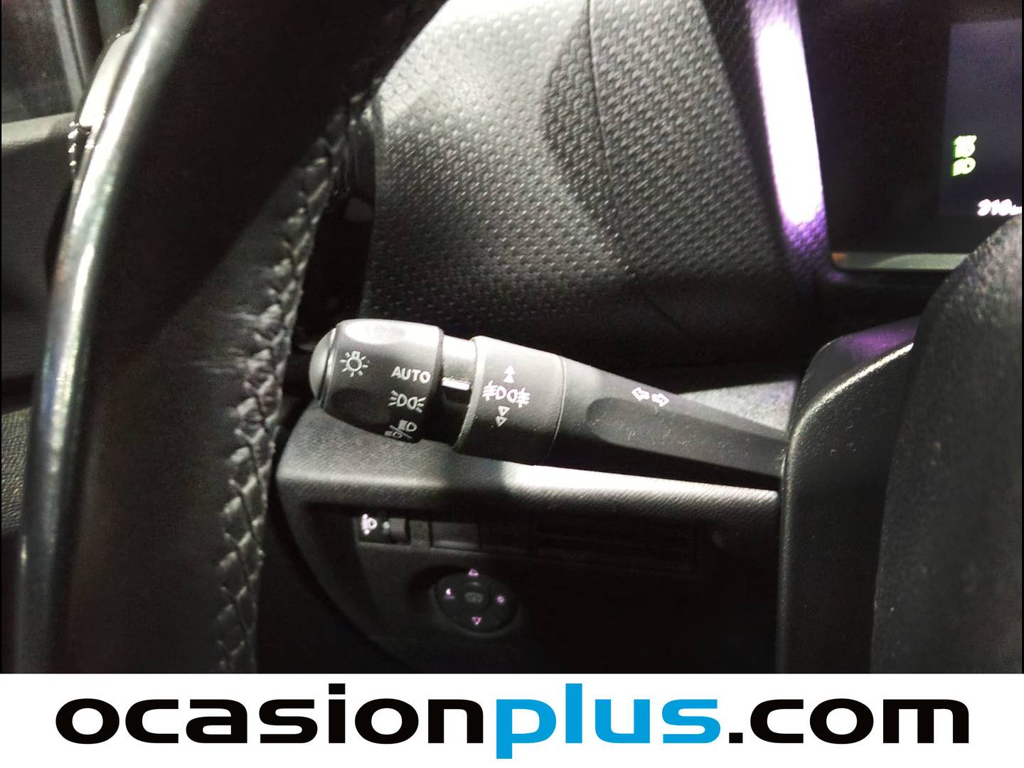 Foto Citroën C4 Citroen C4 PureTech 130 S&S Shine  (130 CV)