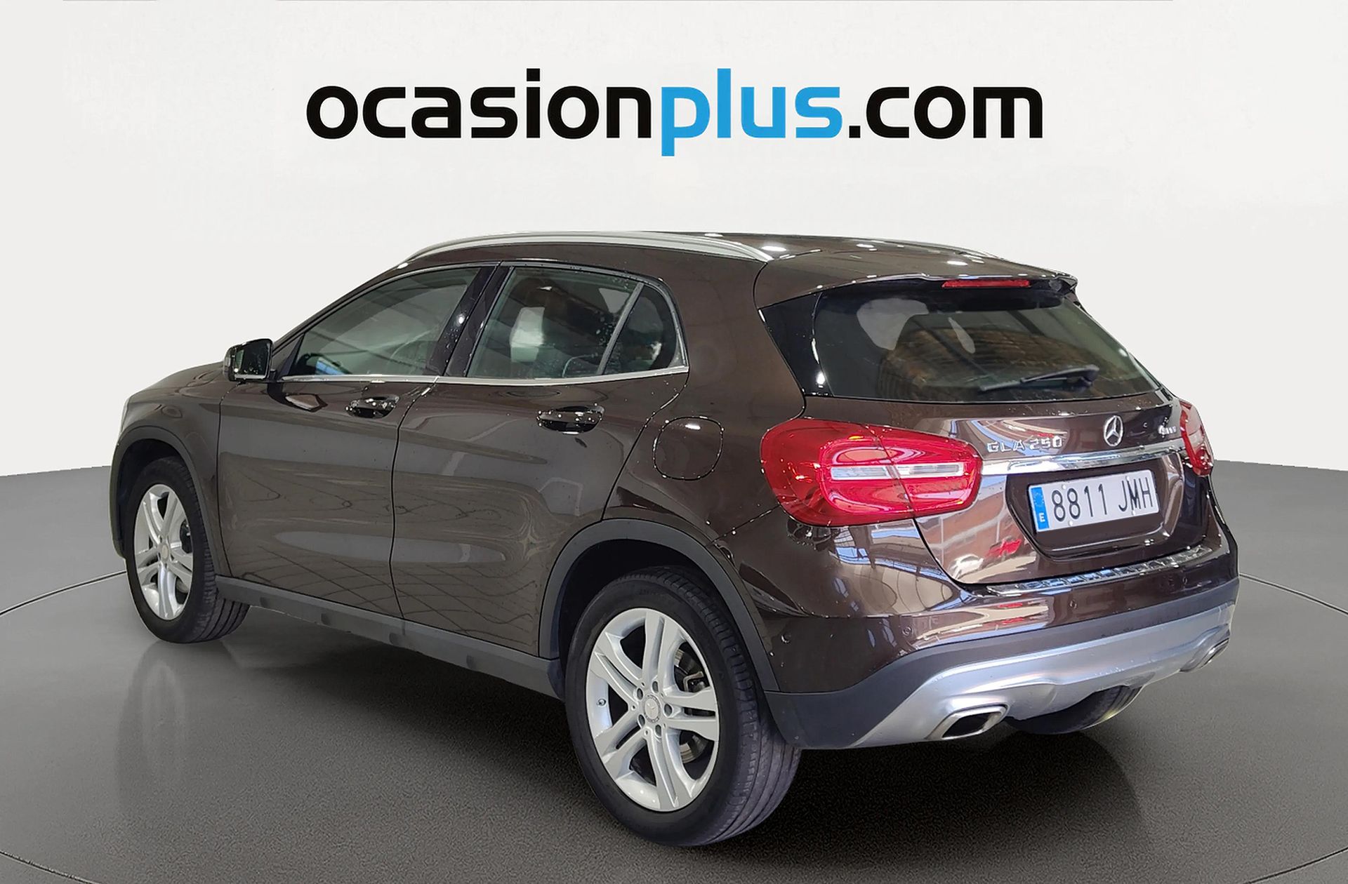 Mercedes-Benz GLA 250 4Matic Urban - foto 4