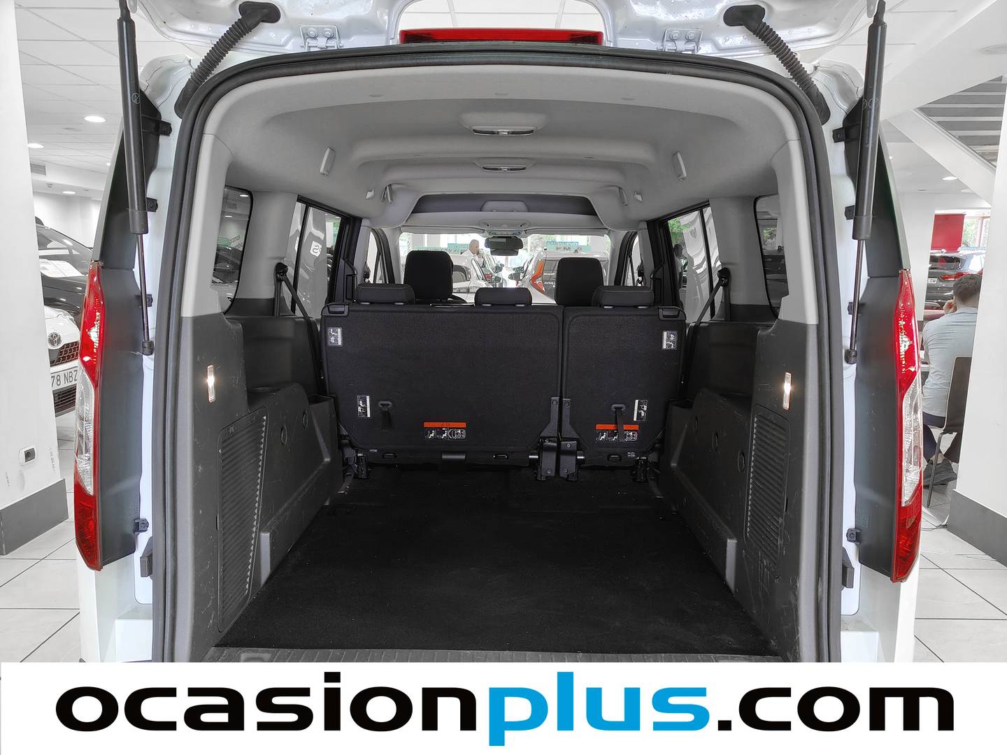 Foto Ford Grand Tourneo Connect Ford Grand Tourneo Connect 1.5 TDCi Trend (120 CV)